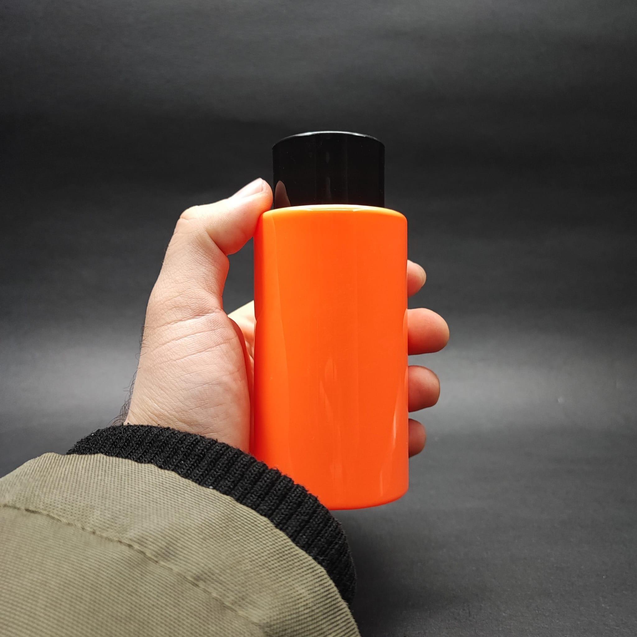 200 CC KÜT BOYUNLU SİLİNDİR PET ŞİŞE (24 GR) - SİYAH KOLONYA LOSYON KAPAK + TIPA - 200 ML PLASTİK ŞİŞE - TURUNCU