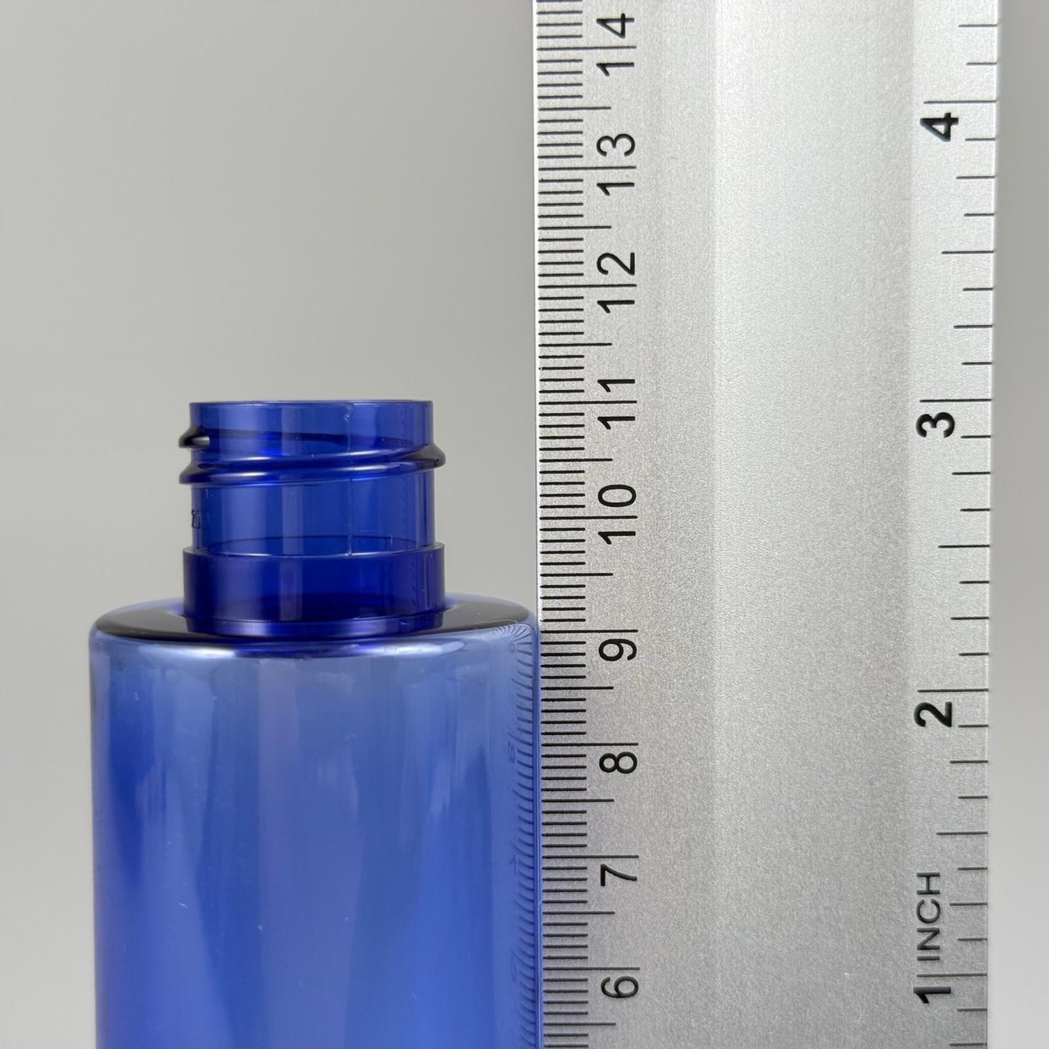 100 CC MAVİ KÜT BOYUNLU PET ŞİŞE (17 GR) 24 MM