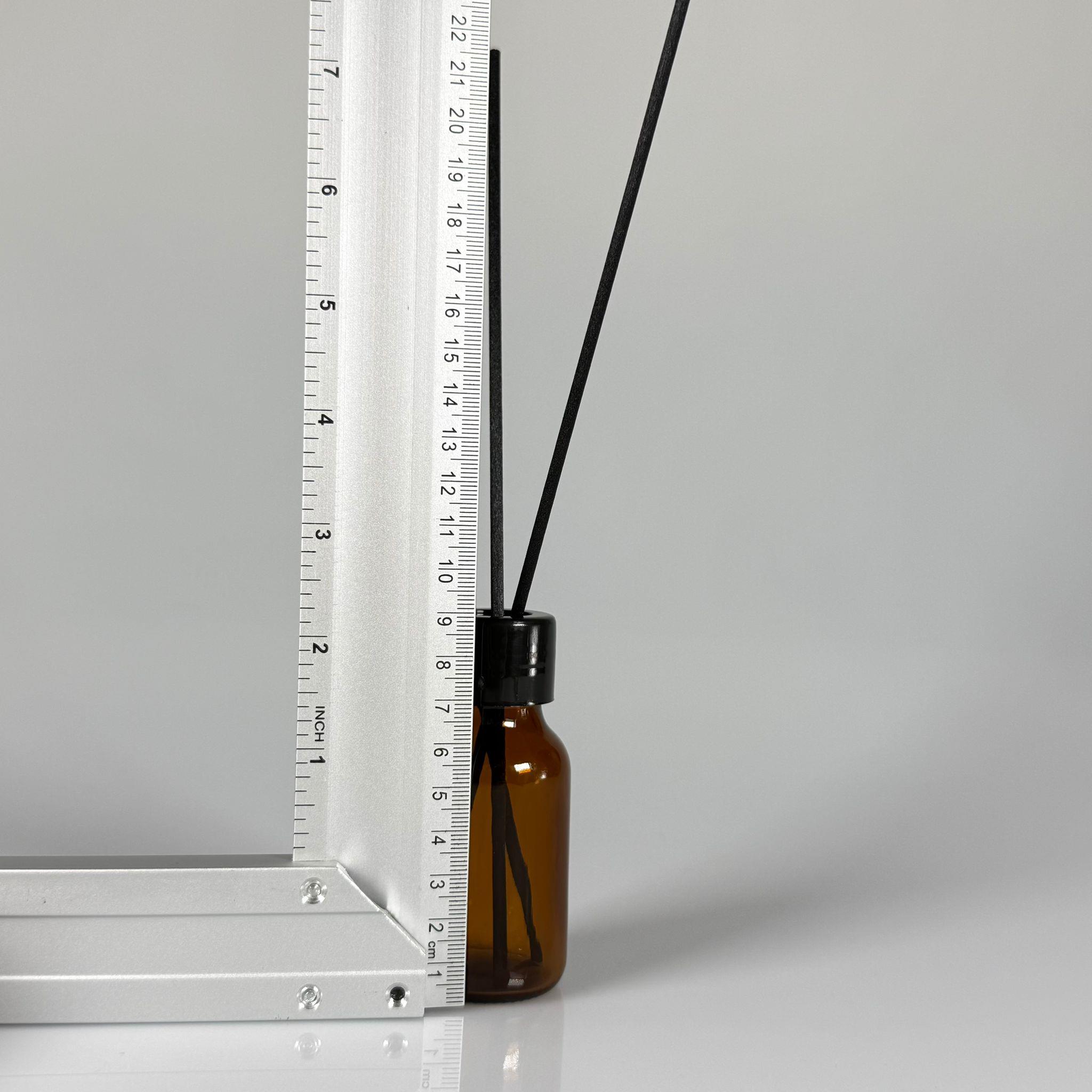 50 CC AMBER CAM BAMBU ODA KOKUSU ŞİŞESİ - 50 ML ÇUBUKLU BAMBU ODA KOKUSU ŞİŞESİ - DİFÜZÖR ŞİŞE- CAM ŞİŞE + SİYAH VİDALI KAPAK + KÖR TIPA + 3 ADET FİBER SİYAH BAMBU ÇUBUK