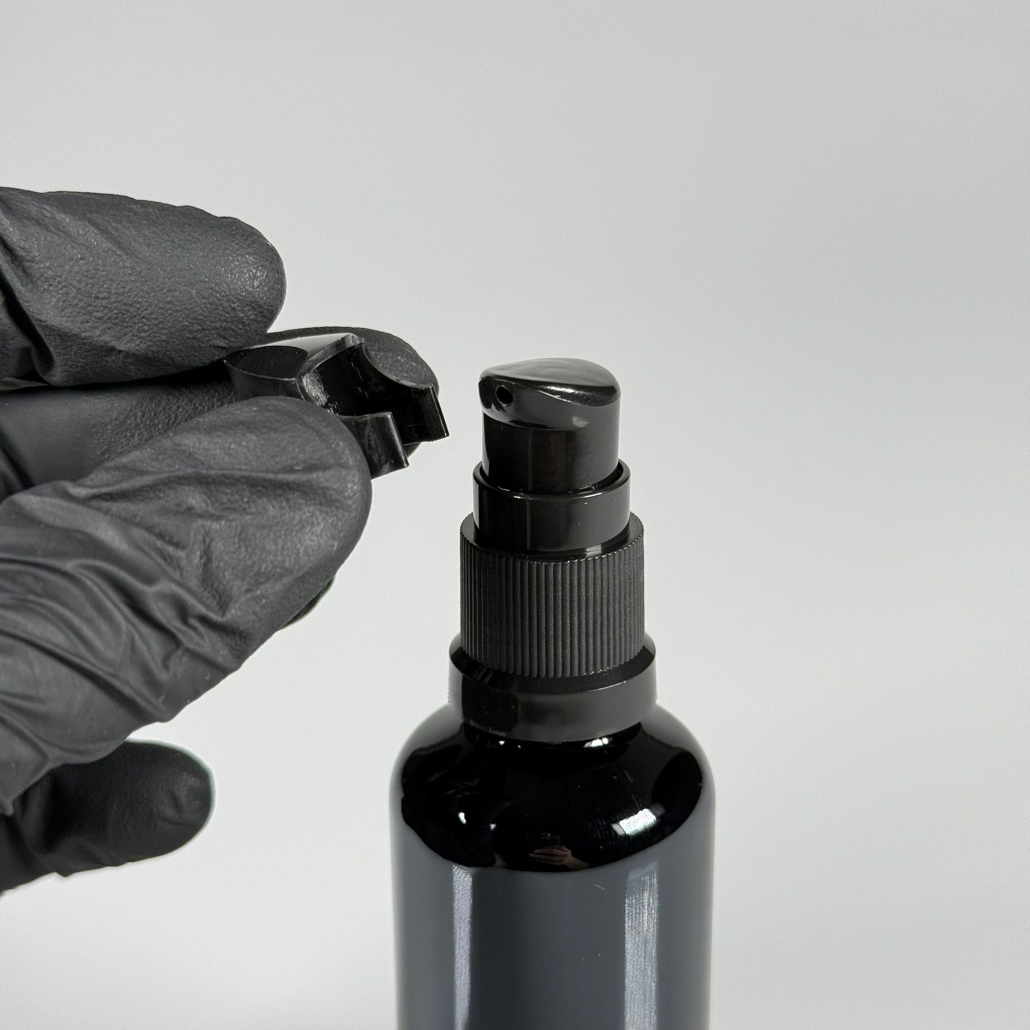 50 CC SİYAH CAM ŞİŞE - SIZDIRMAZ ETEKLİ SİYAH LOSYON POMPALI TAKIM - 50 ML LOSYON ŞİŞESİ - YAĞ, KREM GİBİ YOĞUN KIVAMLI SIVILAR İÇİN CAM AMBALAJ