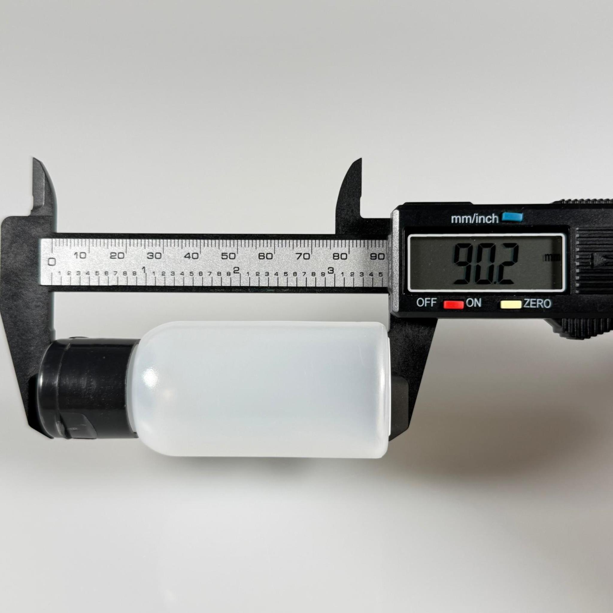 50 ML SIKILABİLİR YUMUŞAK POLİETİLEN PE PLASTİK ŞİŞE - SİYAH FLİPTOP AKITICI ŞAMPUAN KAPAKLI - 50 cc sos, yağ, kartuş, mürekkep vb için boş şişeler