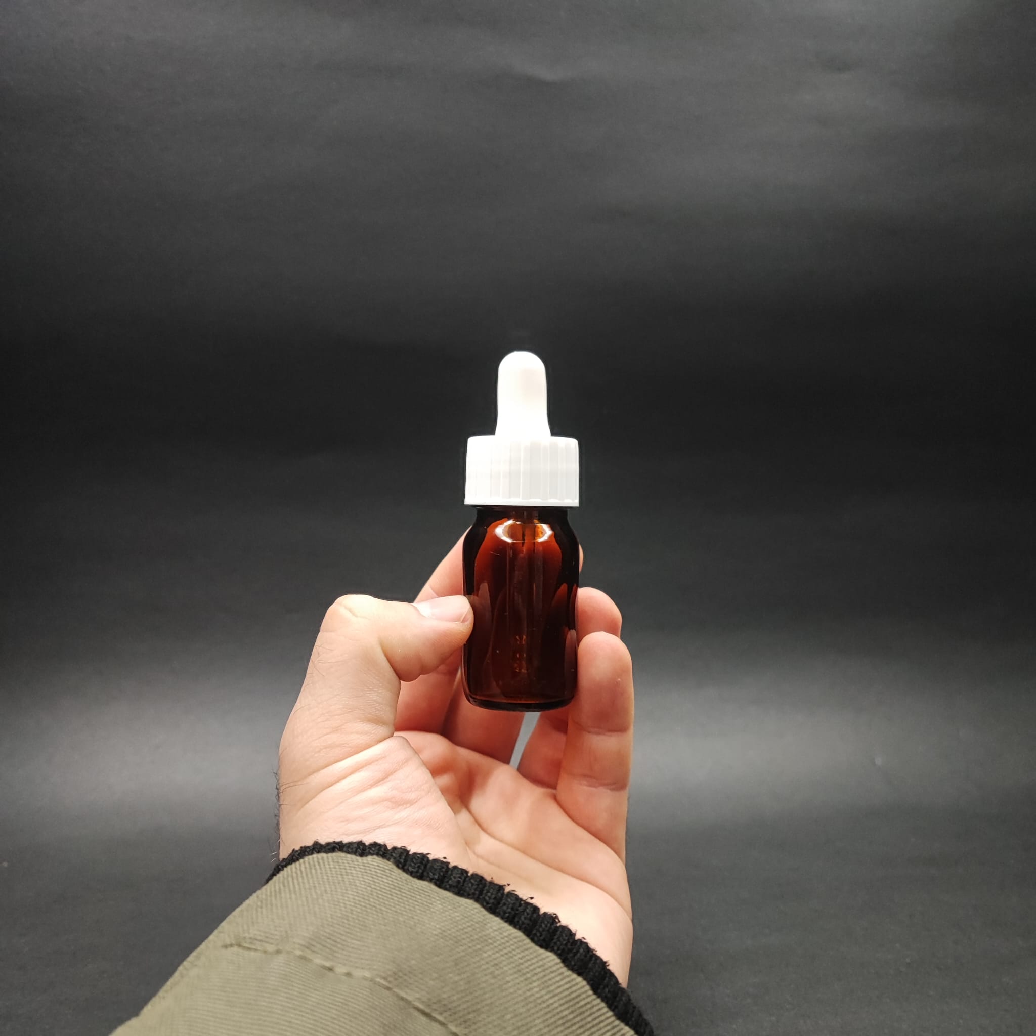 15 ML DOLUMU KOLAY, GENİŞ AĞIZLI CAM DAMLALIKLI ŞİŞE (25 MM AĞIZ)  - 15 CC BEYAZ DAMLALIKLI CAM ECZA ŞİŞESİ - AMBER KAHVERENGİ