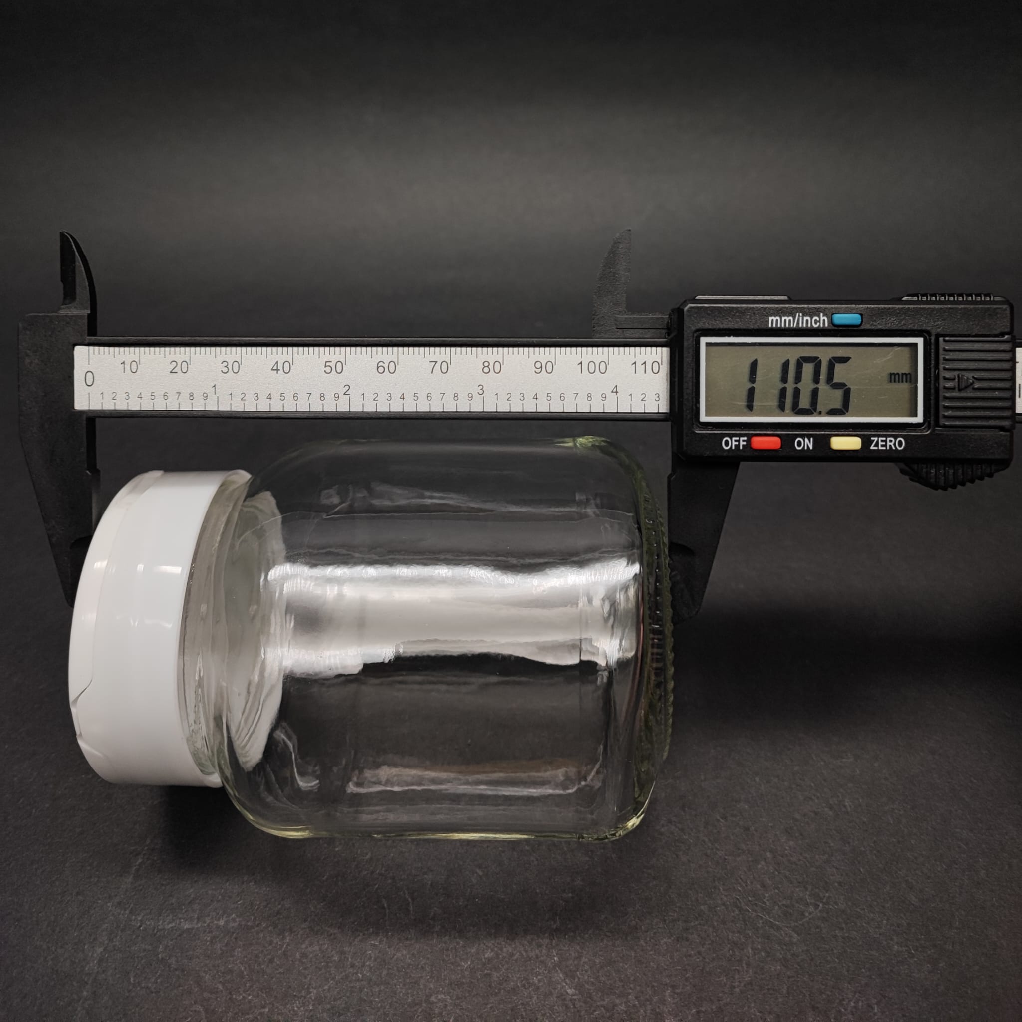 340 CC CAM BAHARAT KAVANOZU - BEYAZ FLİPTOP BAHARAT KAPAKLI + SIZDIRMAZ KENDİNDEN YAPIŞKANLI KÖPÜK CONTALI - toz kavanozu , baharat ambalajı , boş pudra şişesi . tuzluk , baharat düzenleyici set için kavanoz