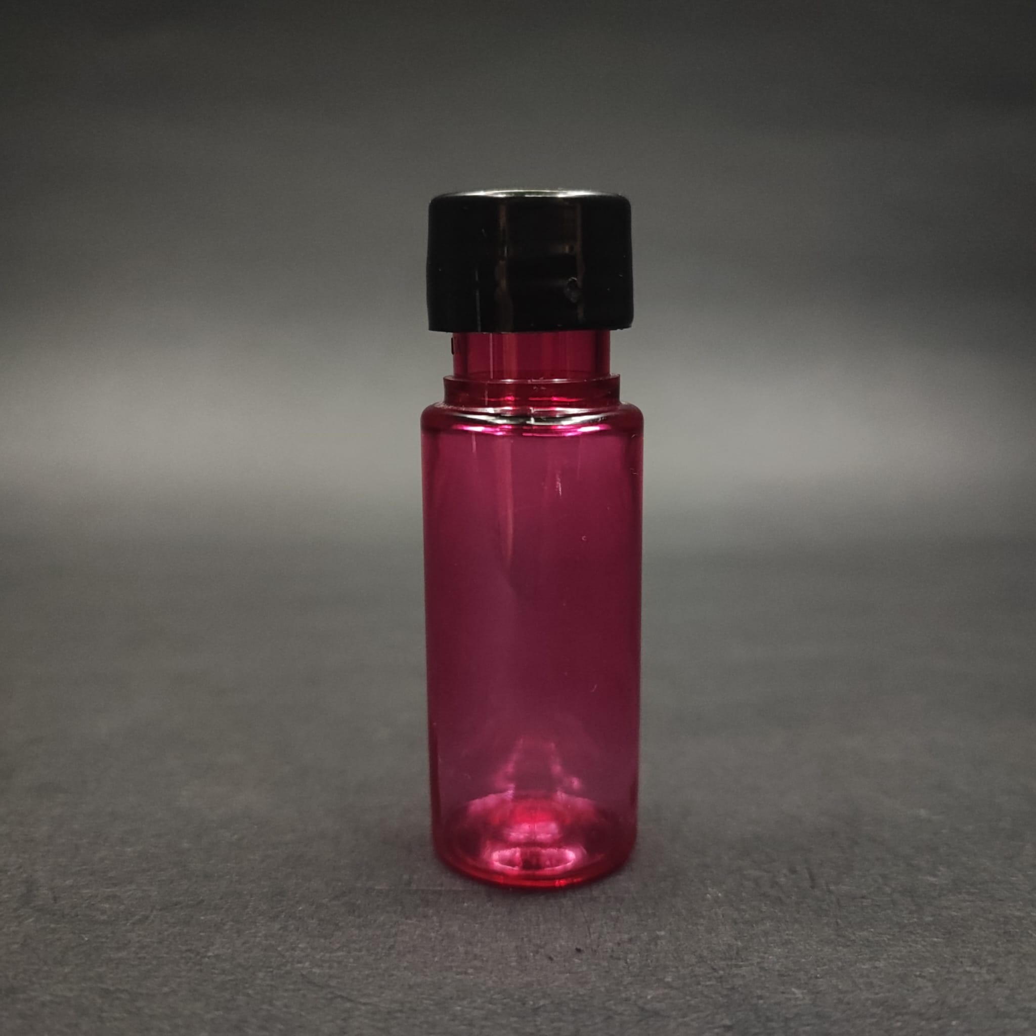 15 CC PEMBE PLASTİK ŞİŞE + KENDİNDEN CONTALI SIZDIRMAZ SİYAH KAPAK - 15 ML KAPAKLI PET ŞİŞE