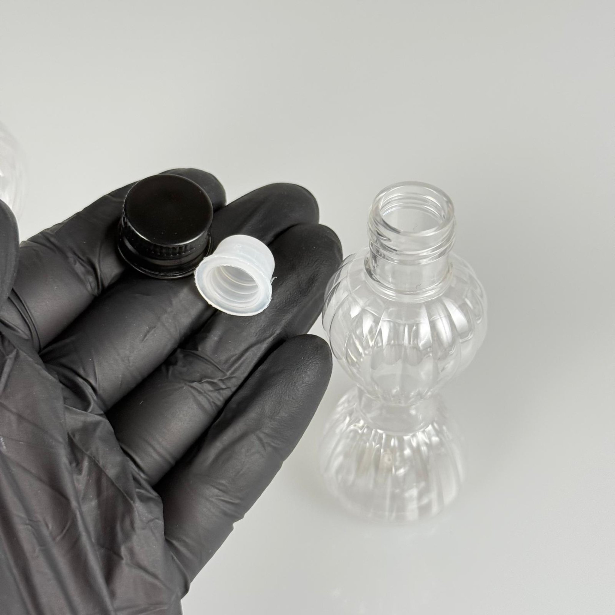 40 CC MİNİ PIRLANTA ŞİŞE + KÖPÜK CONTALI SİYAH ALÜMİNYUM METAL KAPAKLI + KÖR TIPALI TAKIM - 40 ML CAMPET ŞİŞE