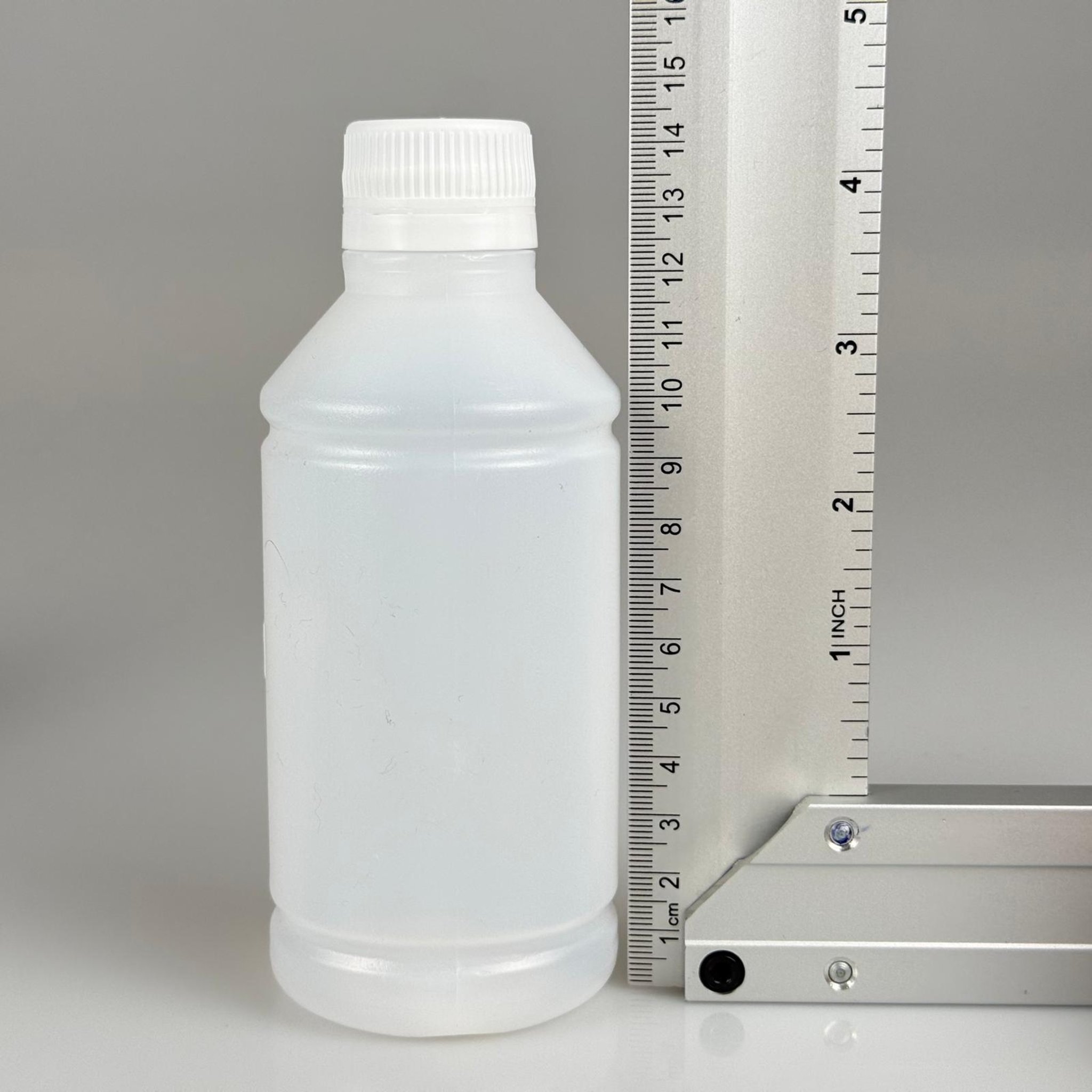 250 CC TİNER ŞİŞESİ - BEYAZ KİLİTLİ KAPAKLI - 250 ML KİMYASALA DAYANIKLI PLASTİK ŞİŞE - 0,25 LT POLİETİLEN ŞİŞE