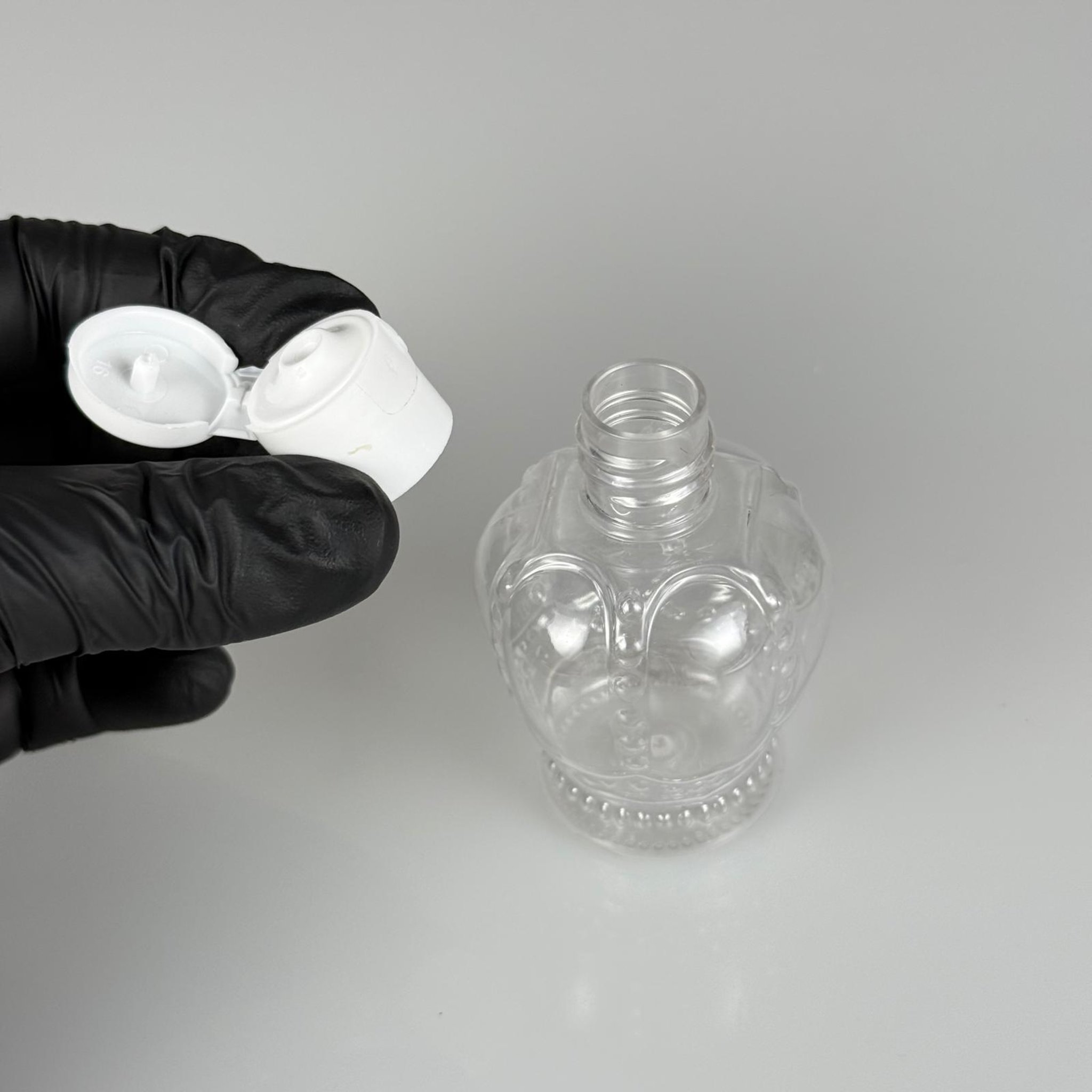 60 CC PET KRAL TACI ŞİŞE -  FLİPTOP BEYAZ AKITICI AÇILIR KAPAKLI - 60 ML BOŞ PLASTİK KOLONYA ŞİŞELERİ