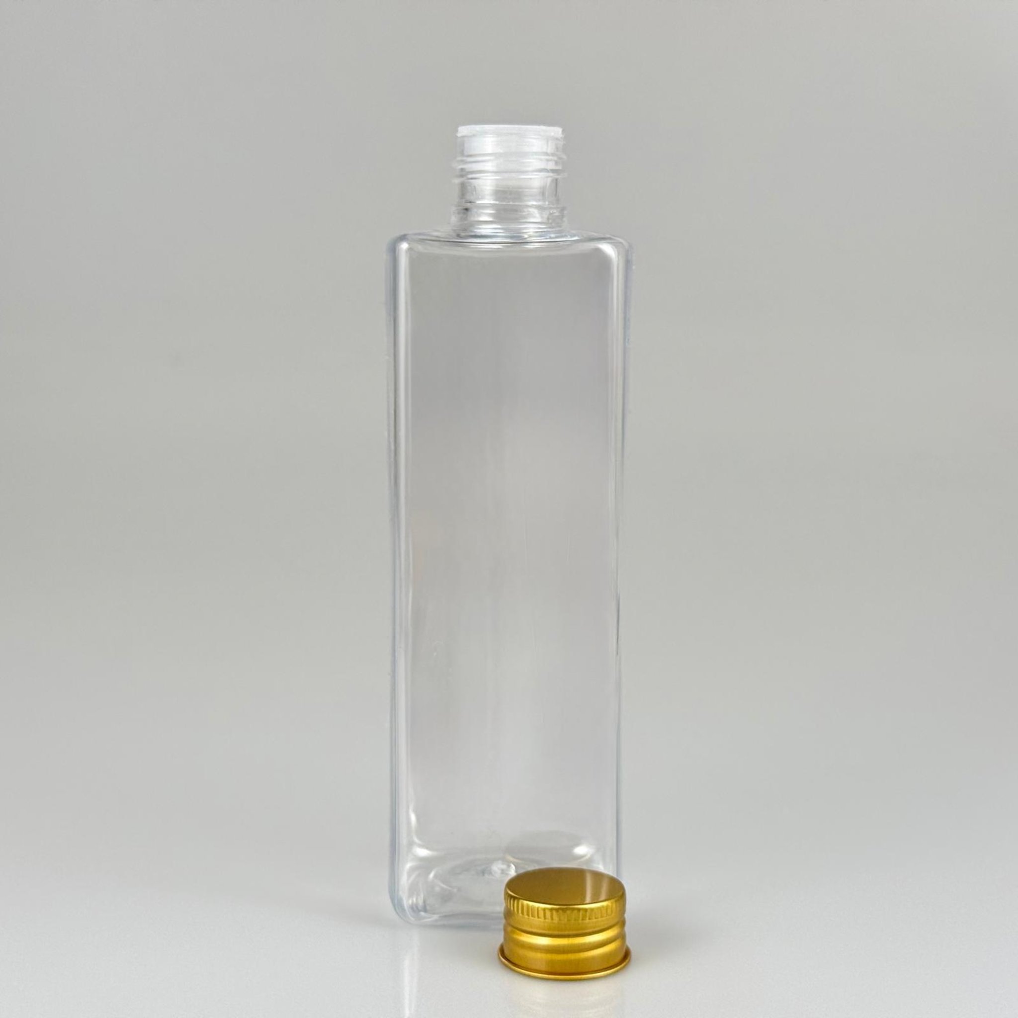 300 CC KARE PET ŞİŞE (31 GR - 24 AĞIZ) + KÖPÜK CONTALI GOLD METAL ALÜMİNYUM KAPAK + KOLONYA TIPALI TAKIM - 300 ML KAPAKLI PLASTİK ŞİŞELER
