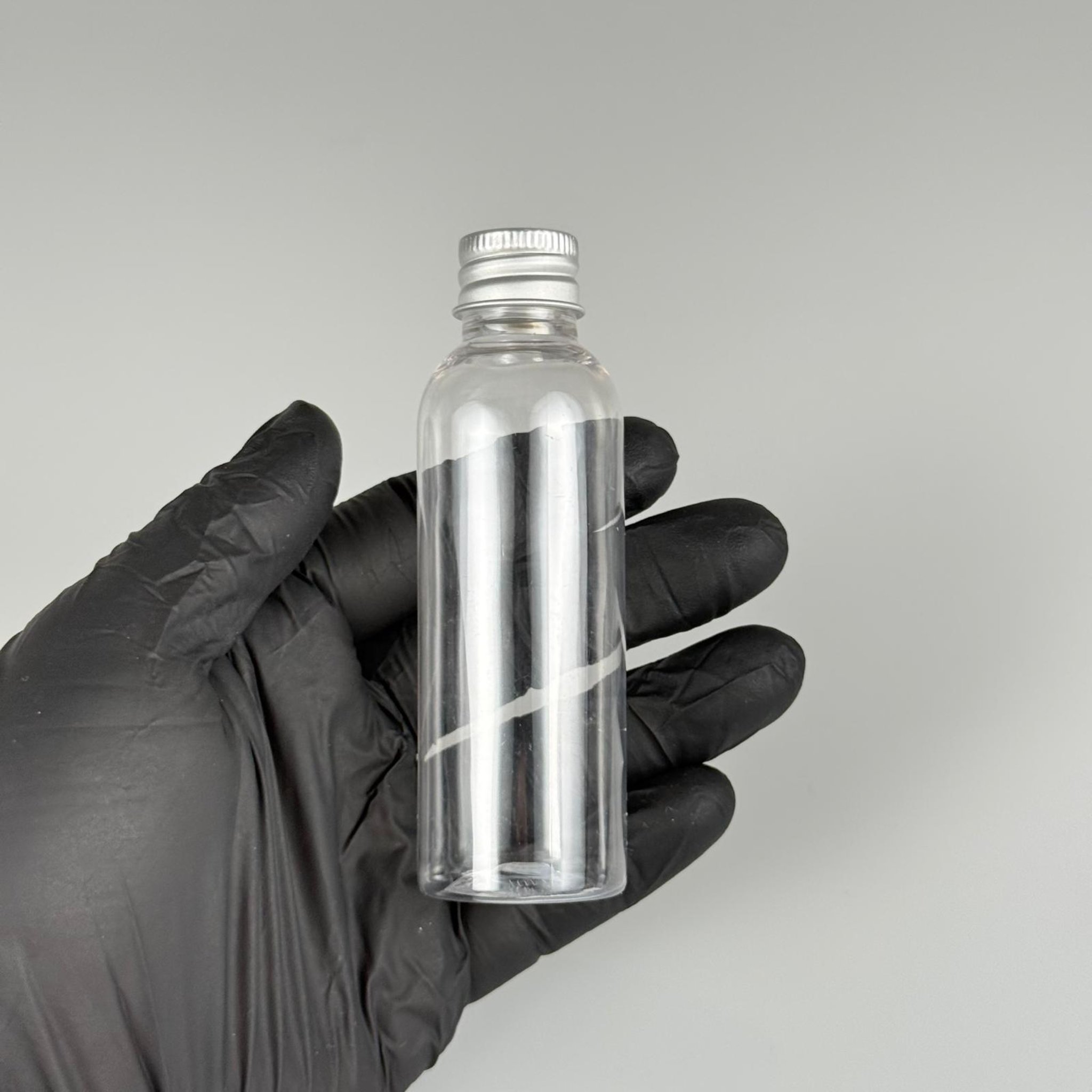 50 CC ŞEFFAF SİLİNDİR UZUN MODEL PET ŞİŞE + KÖPÜK CONTALI GÜMÜŞ ALÜMİNYUM METAL KAPAKLI TAKIM - 50 ML PLASTİK ŞİŞE