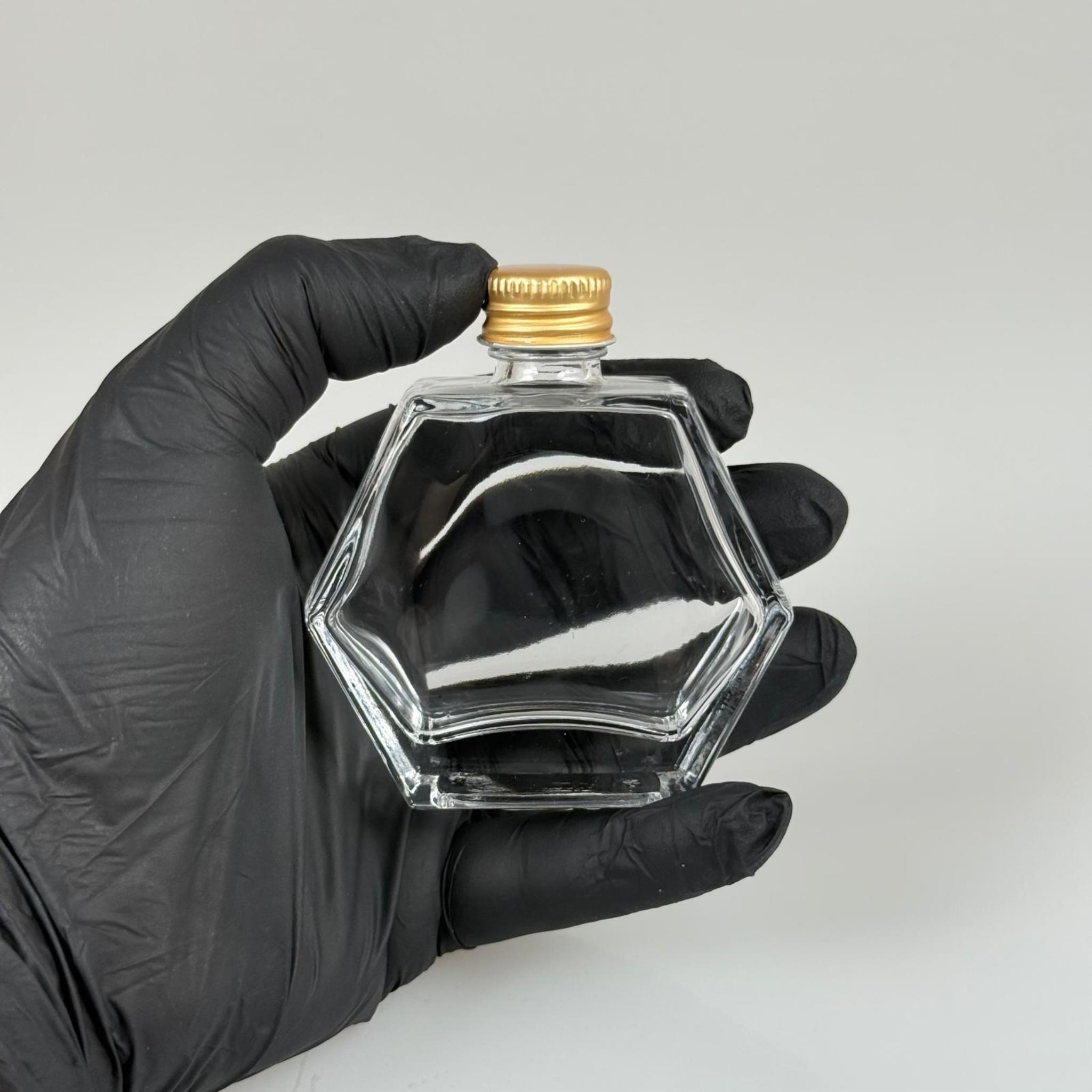 50 CC ALTIGEN CAM ŞİŞE + GOLD METAL KAPAK + KOLONYA TIPASI - 50 ML HEDİYELİK CAM KOLONYA ŞİŞESİ - DÜĞÜN, NİŞAN, SÖZ, KINA, CENAZE, PROMOSYON İÇİN HEDİYELİK KOLONYA ŞİŞELERİ