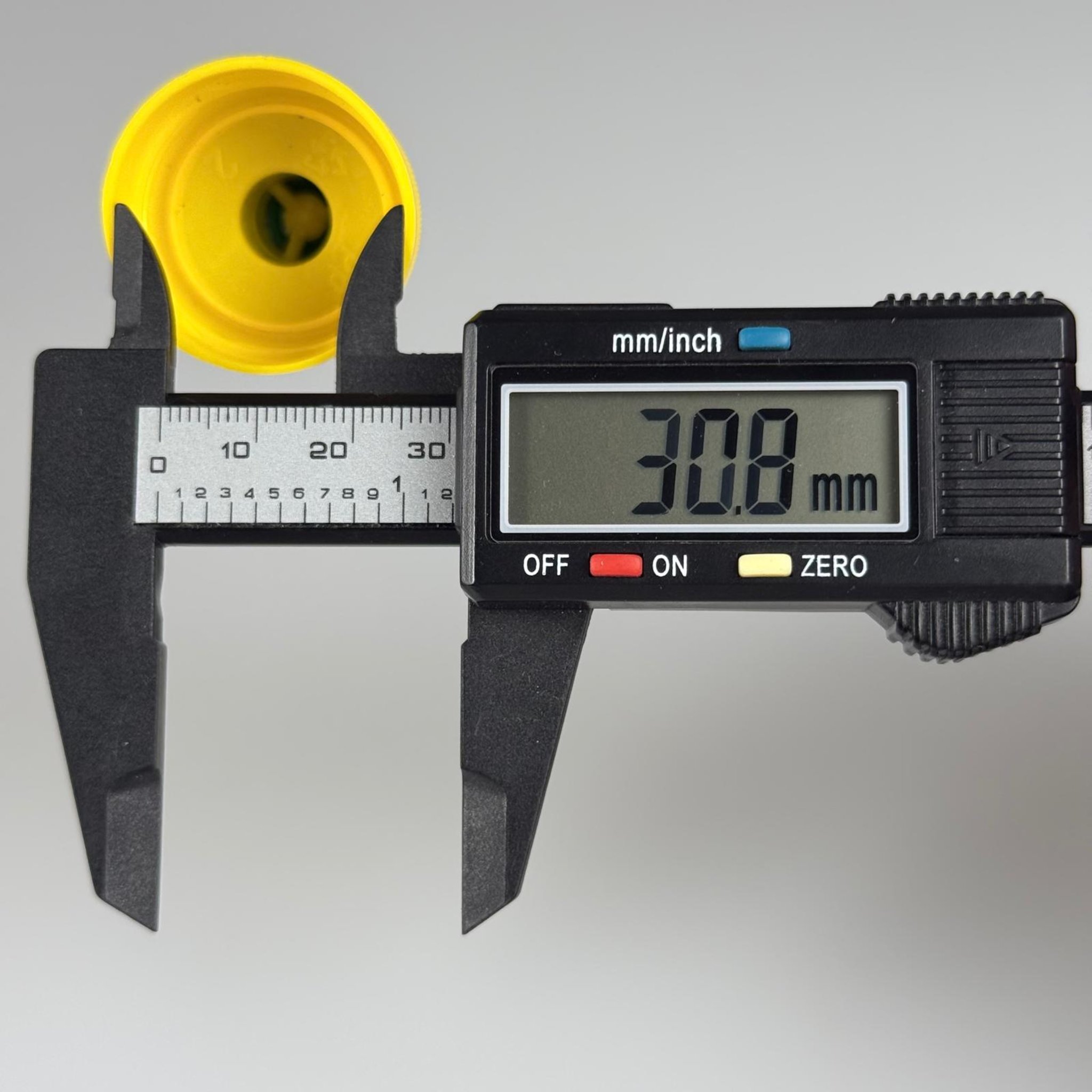 !! DİKKAT !! ÖZEL ÖLÇÜ - (STANDART AĞIZ ŞİŞELERE UYMAZ) 30 MM PUSH PULL KAPAK ÜSTÜ YEŞİL ALTI SARI (DETERJAN KAPAK)