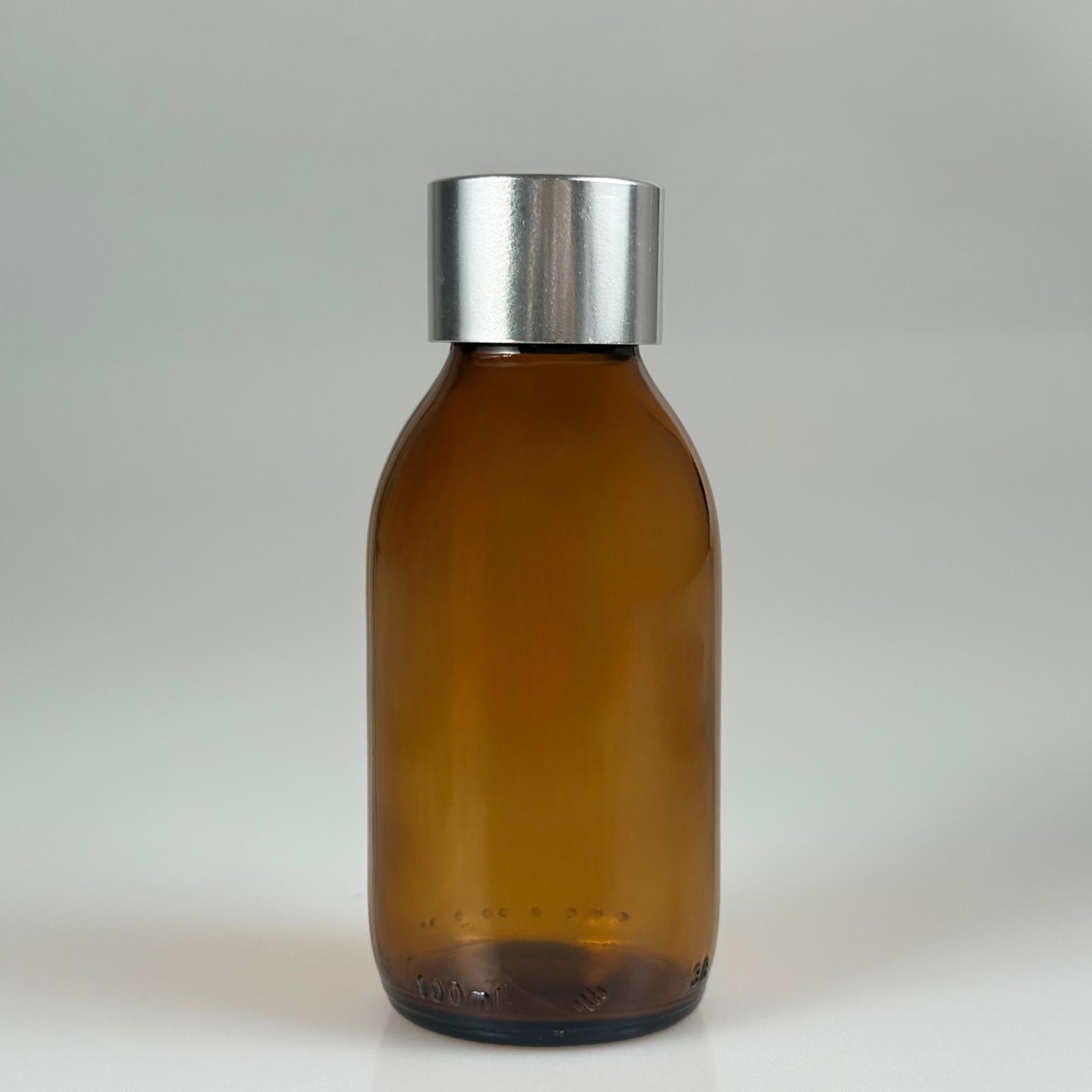 100 CC AMBER CAM ŞİŞE  + ALÜMİNYUM KAPLAMALI GÜMÜŞ KAPAKLI TAKIM - 100 ML KAHVERENGİ CAM ŞİŞE