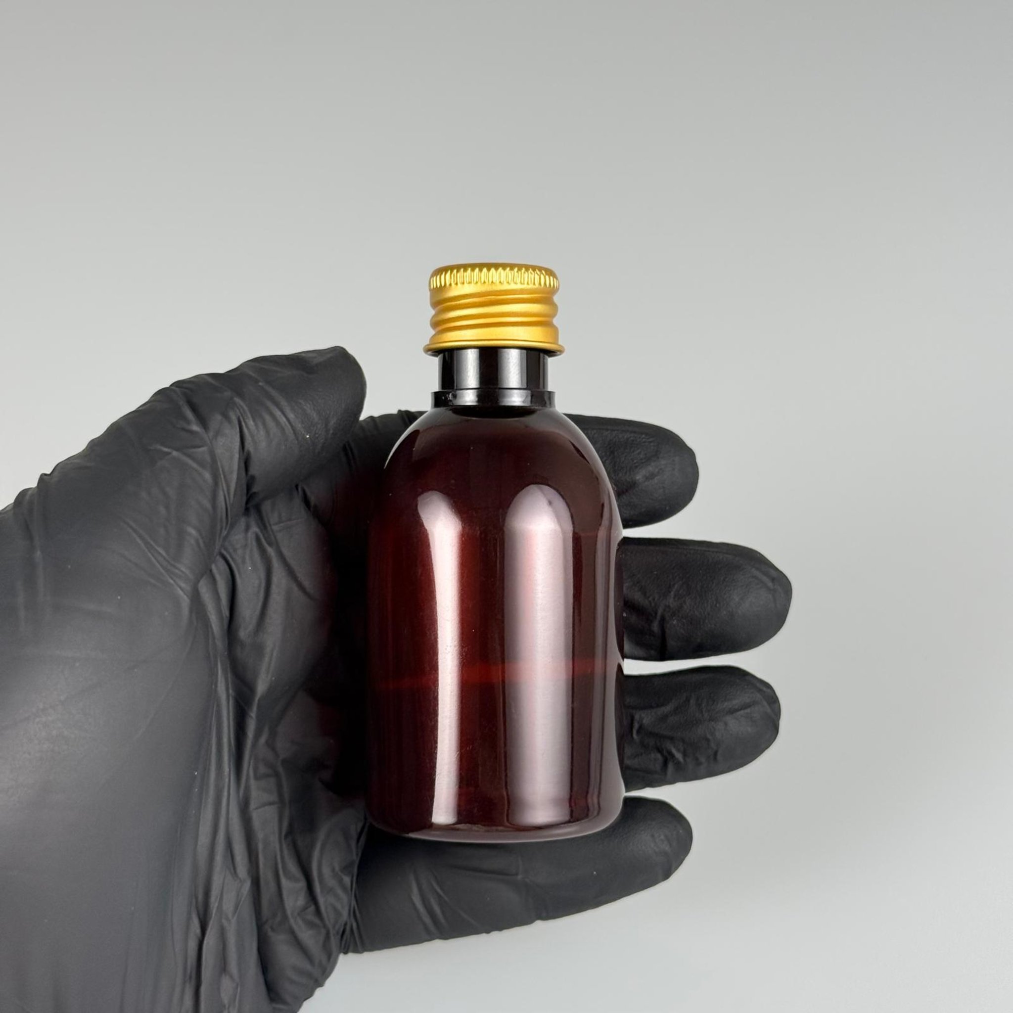 50  CC AMBER PET ŞİŞE + KÖPÜK CONTALI GOLD ALÜMİNYUM METAL KAPAKLI + DAMLALIKLI KOLONYA TIPALI TAKIM - 50 ML KAHVERENGİ PLASTİK ŞİŞE