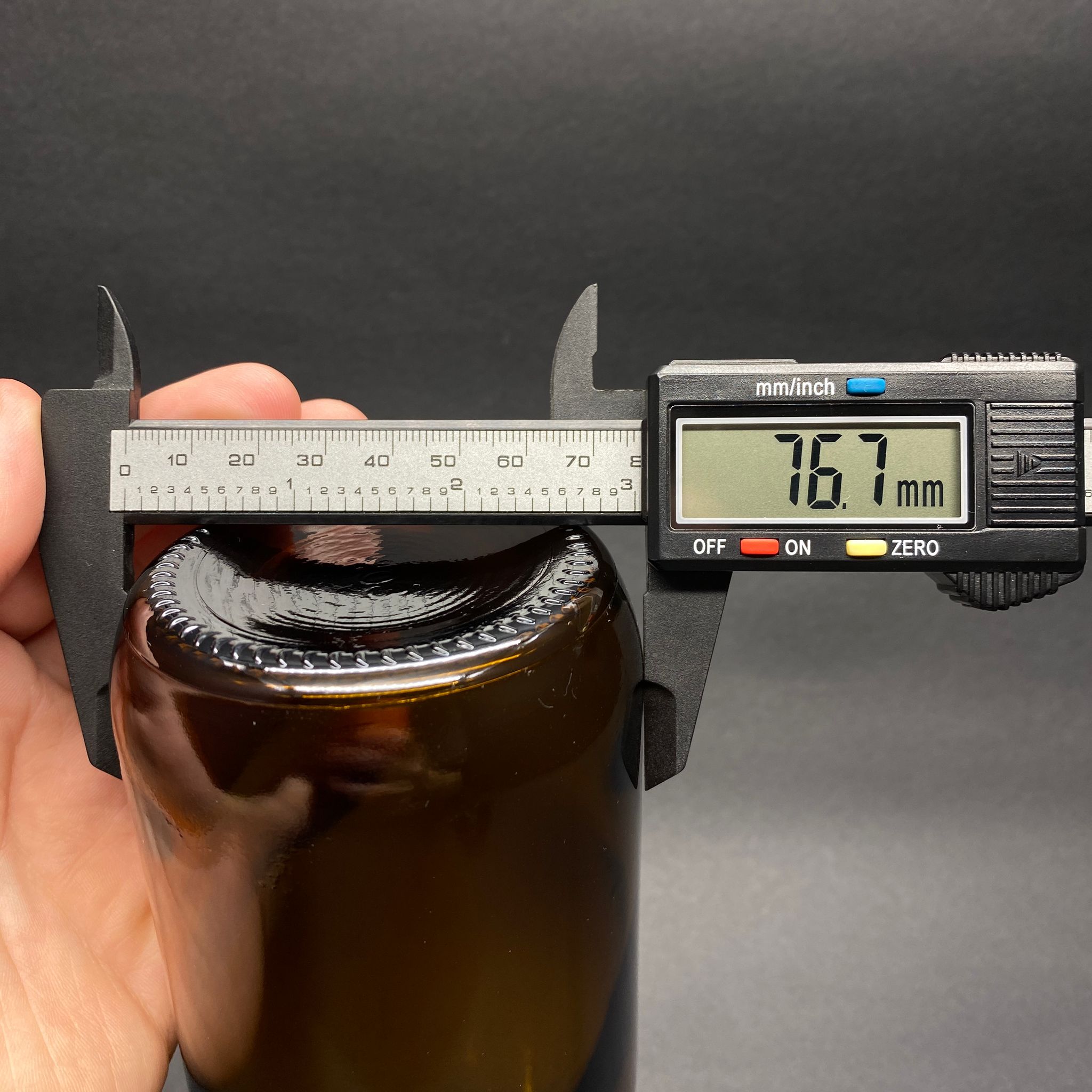 500 CC AMBER TOMBUL ÖZEL SERİ CAM ŞİŞE - SİYAH TRİGER SPREYLİ (DUMAN ŞEKLİNDE PÜSKÜRTÜR) - 500 ML CAM ECZA ŞİŞESİ - KAHVERENGİ