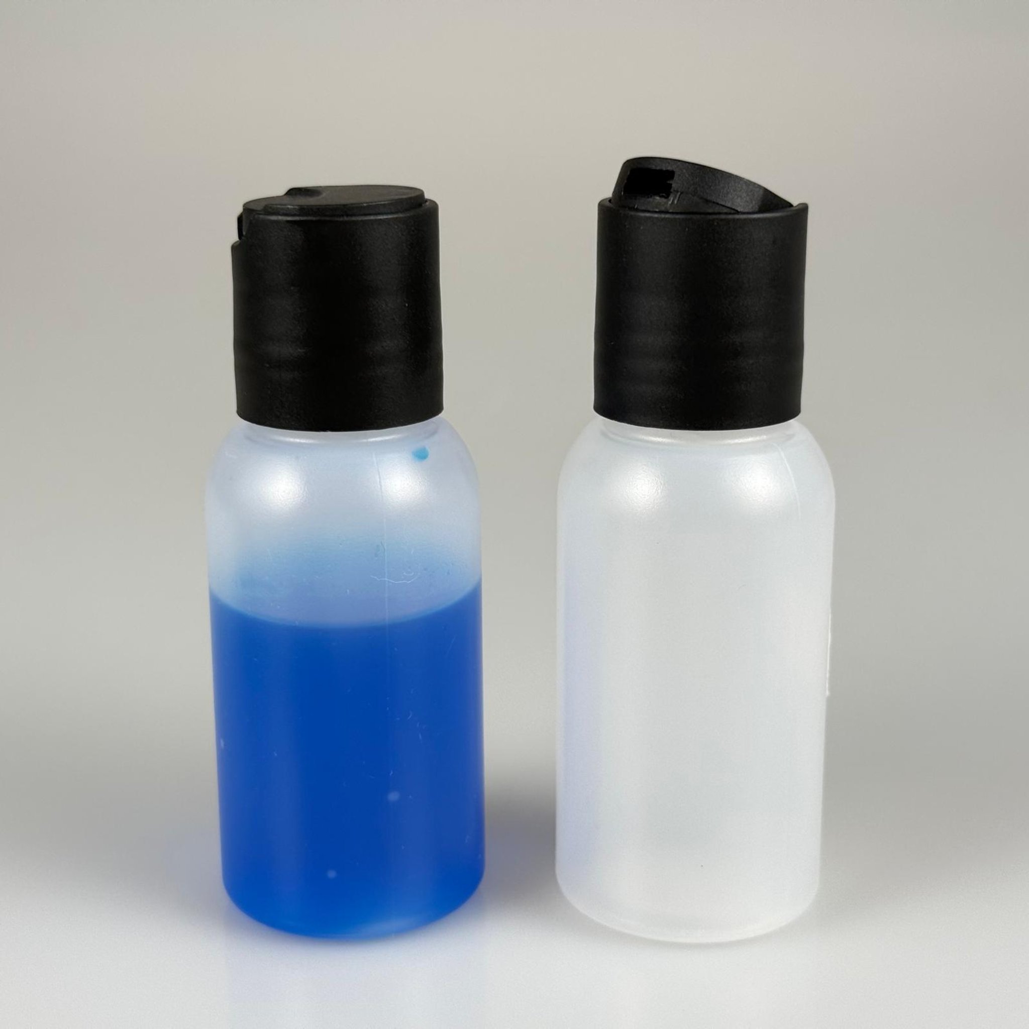 50 ML SIKILABİLİR YUMUŞAK POLİETİLEN PE PLASTİK ŞİŞE - SİYAH DİSKTOP ŞAMPUAN AKITICI - 50 cc sos, yağ, kartuş, mürekkep vb için boş şişeler