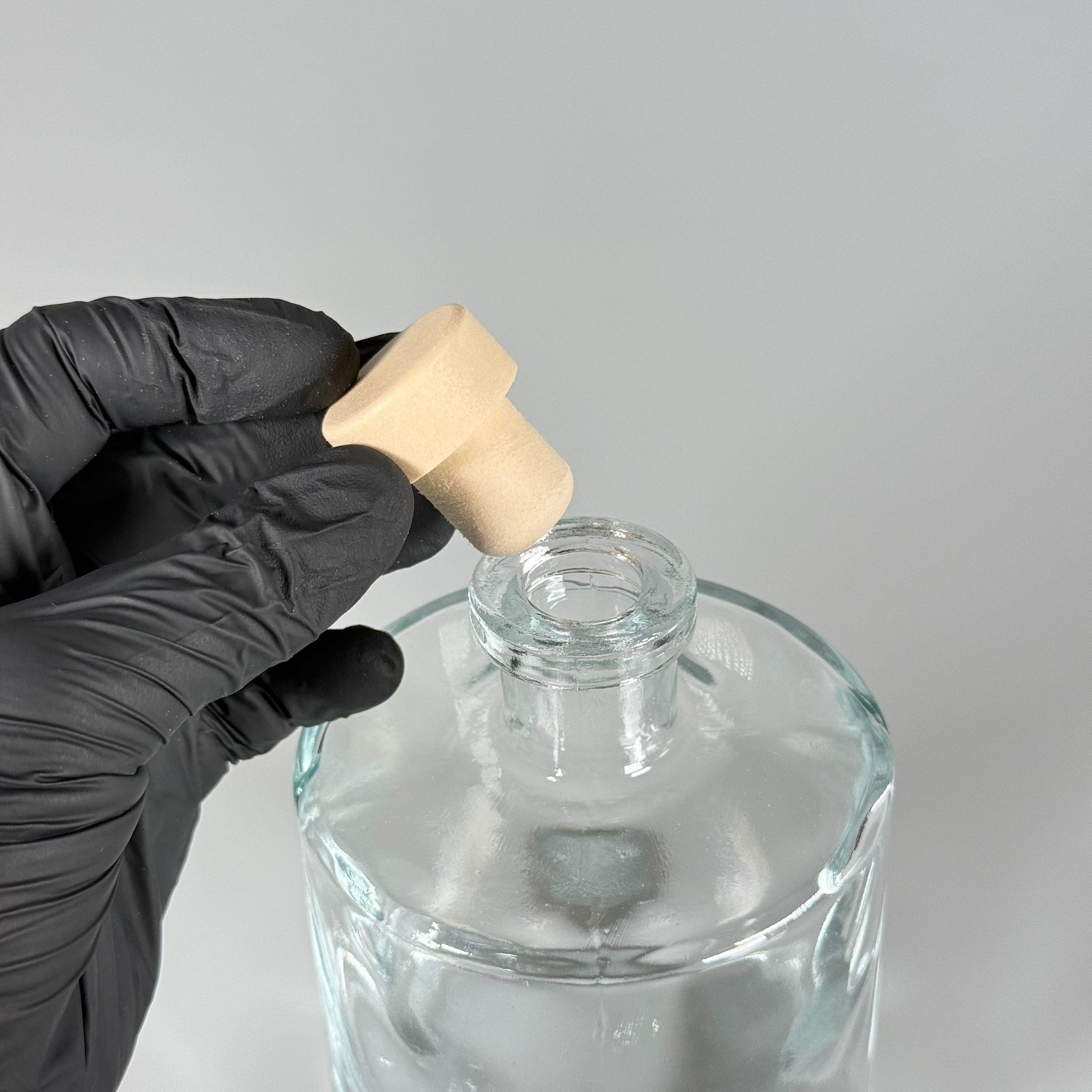 500 CC LÜKS SİLİNDİR CAM ŞİŞE + AHŞAP GÖRÜNÜMLÜ SENTETİK MANTAR TIPA - 500 ML TIPALI CAM ŞİŞE, DİFFUSER ŞİŞE, LÜX ESANS ŞİŞE