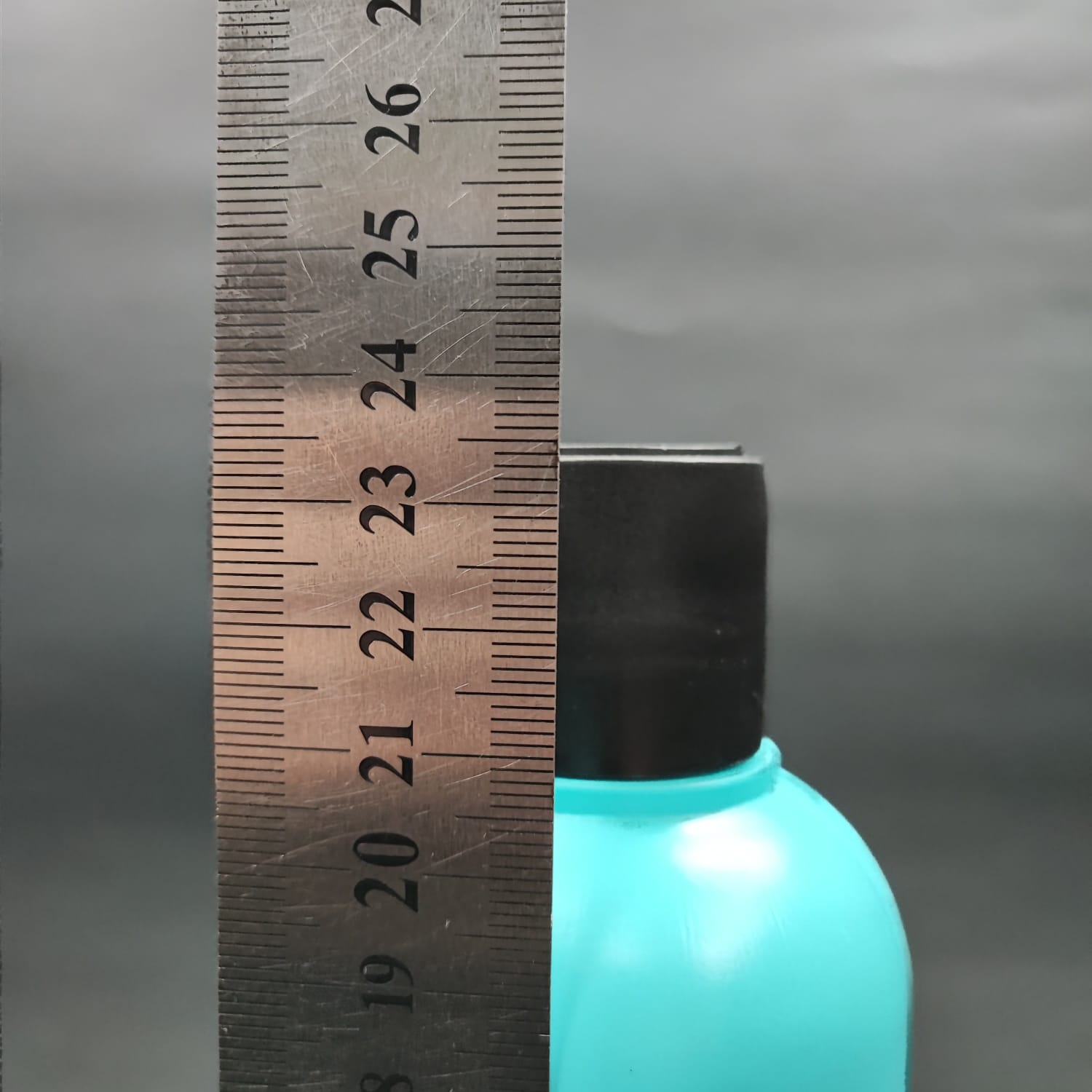 500 CC TURKUAZ POLİETİLEN PE ŞAMPUAN ŞİŞESİ - SİYAH AKITICILI DİSKTOP KAPAKLI - 500 ML PE ŞAMPUAN ŞİŞESİ
