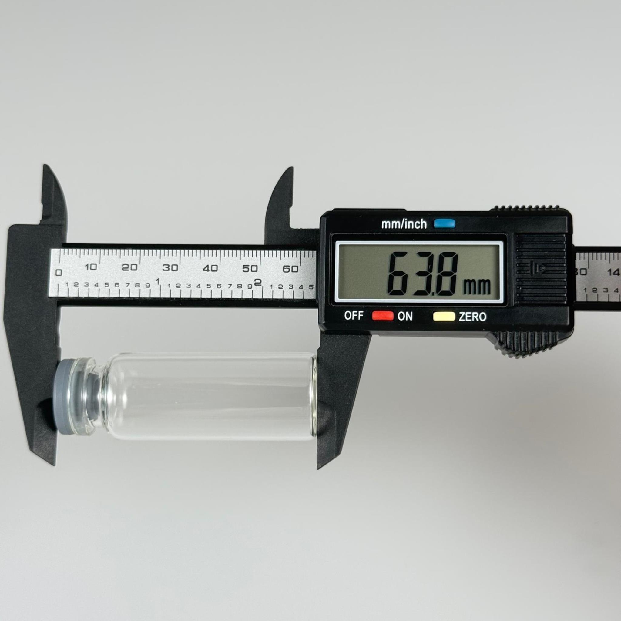 22x60 MM İNCE BOROSİLİKAT FLAKON CAM ŞİŞE 15 ML + BUTİL KAUÇUK TIPA 20 MM - ŞEFFAF CAM İLAÇ, ECZA, PENİSİLİN, MEDİKAL, LABORATUVAR, FARMASÖTİK ŞİŞELERİ