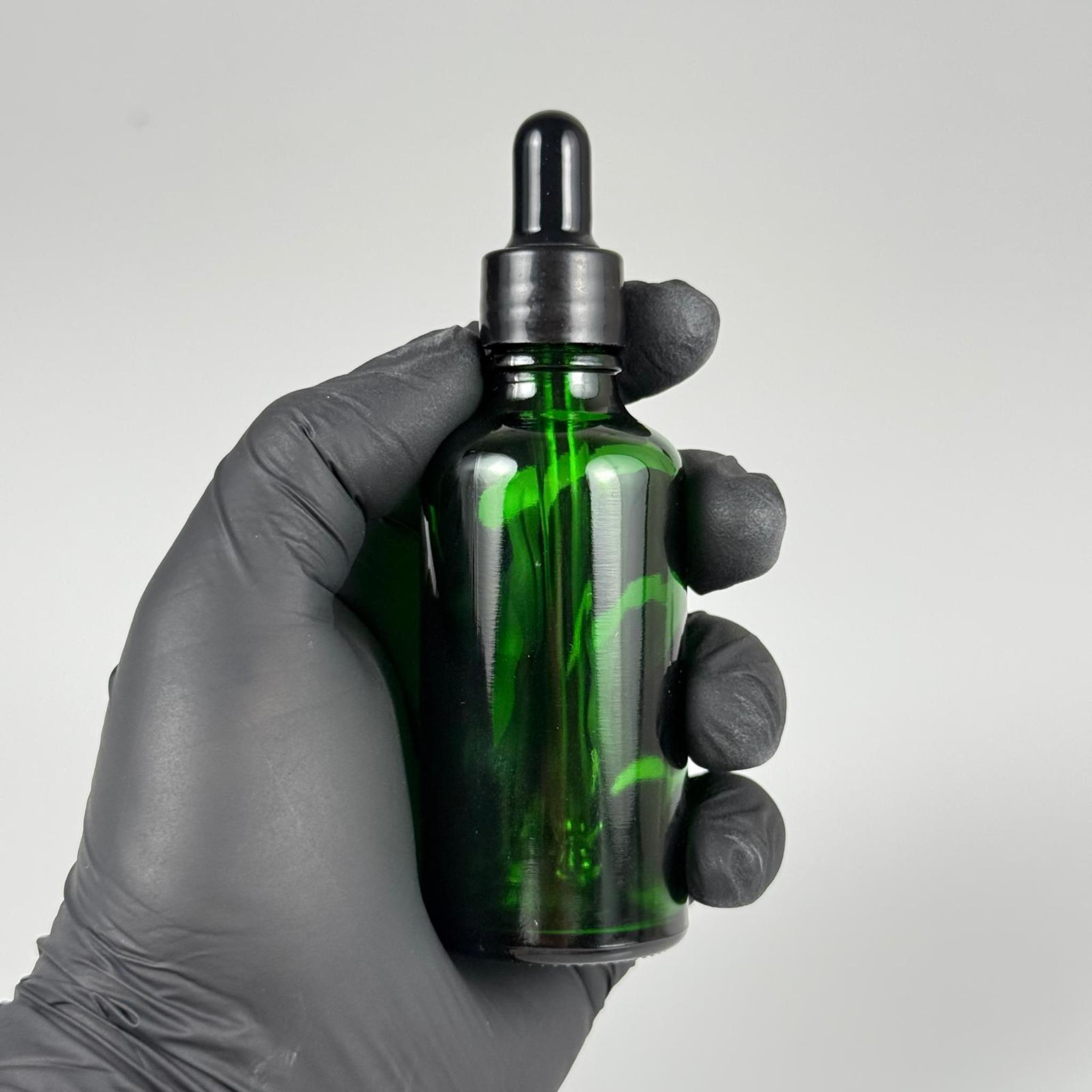 50 CC YEŞİL CAM DAMLALIKLI ŞİŞE - SİYAH EMZİK + SİYAH DÜZ KAPAK + CAM PİPET TAKIM - 50 ML YEŞİL DAMLALIKLI ŞİŞE SETİ