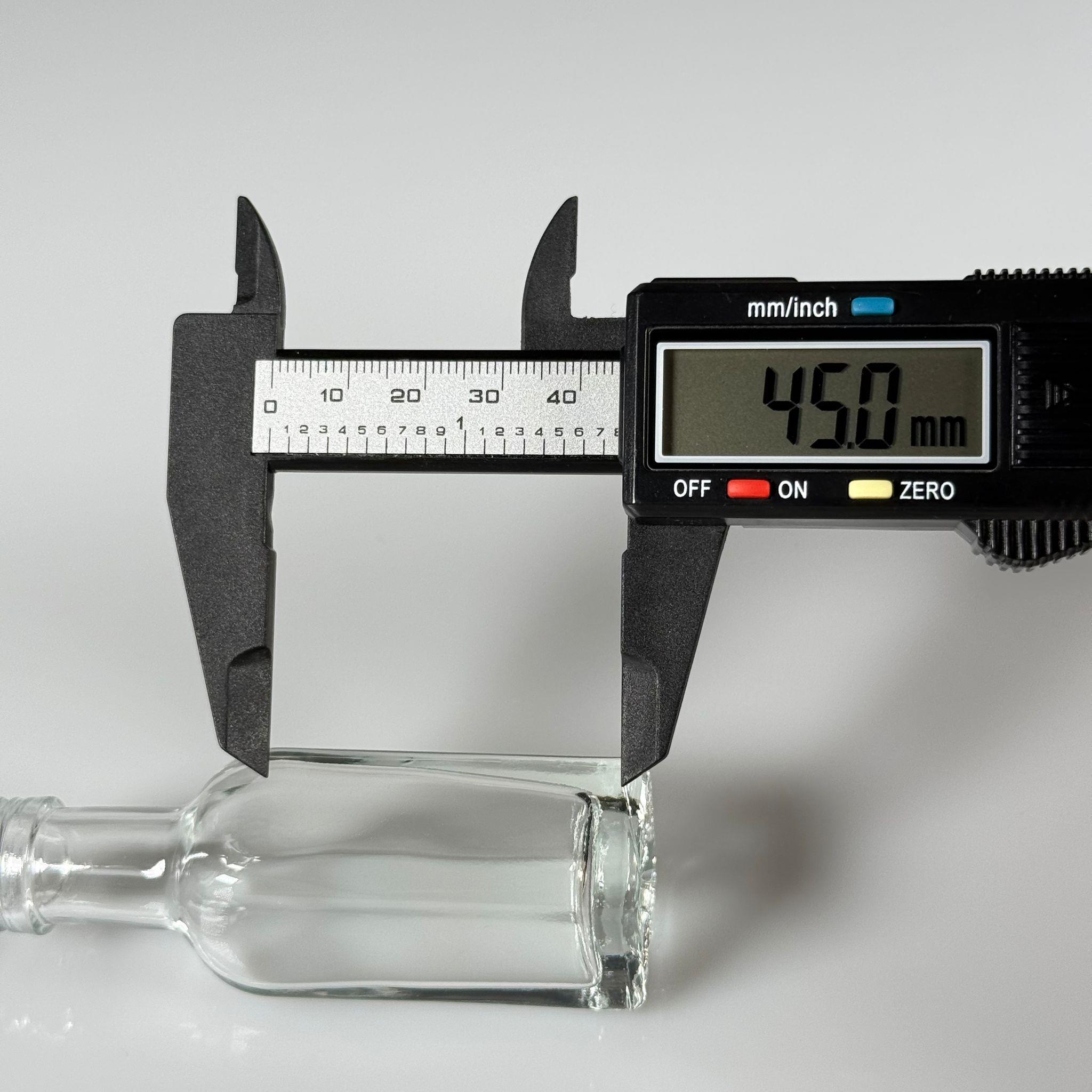 20 CC MARASKA KÖŞELİ CAM ŞİŞE KAPAKSIZ (18 AĞIZ) - 20 ml kare cam şişe