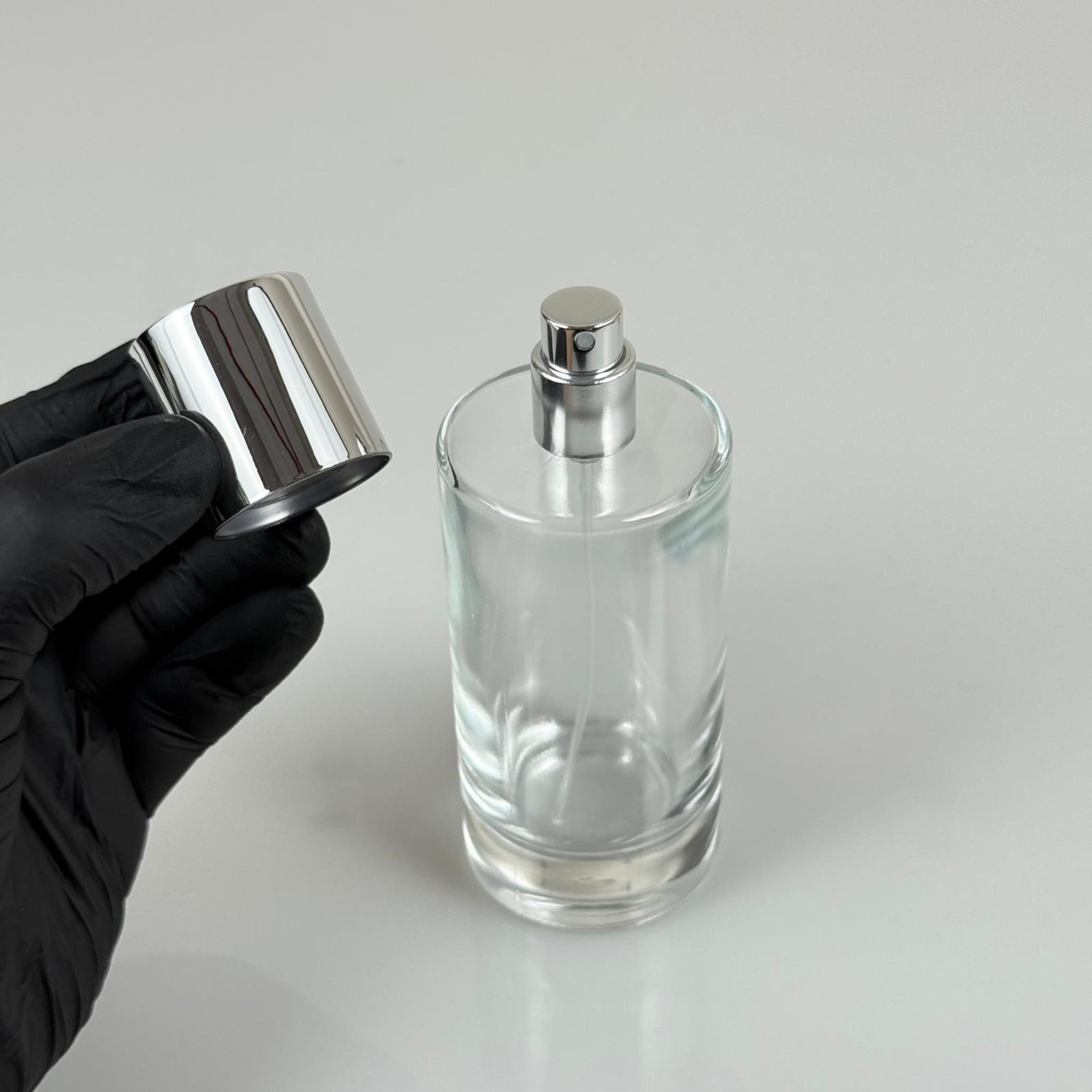 100 ML SİLİNDİR MODEL SAVAGE PARFÜM ŞİŞESİ - GÜMÜŞ METAL SPREYLİ + GÜMÜŞ GENİŞ KAPAKLI (AĞIZ 15 MM GEÇME KOLAY KAPAMA)