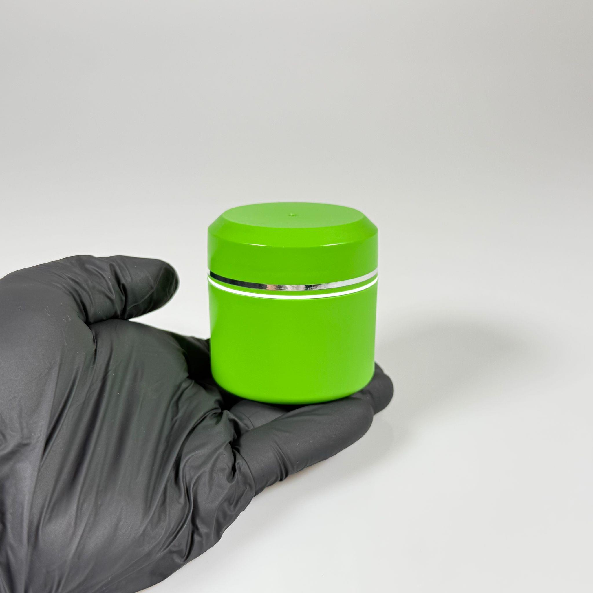 50 CC NOBEL KREM KAVANOZU - KAPAKLI - İÇ TIPALI - YEŞİL - GÜMÜŞ YALDIZLI KREM KUTUSU - KOZMETİK AMBALAJ