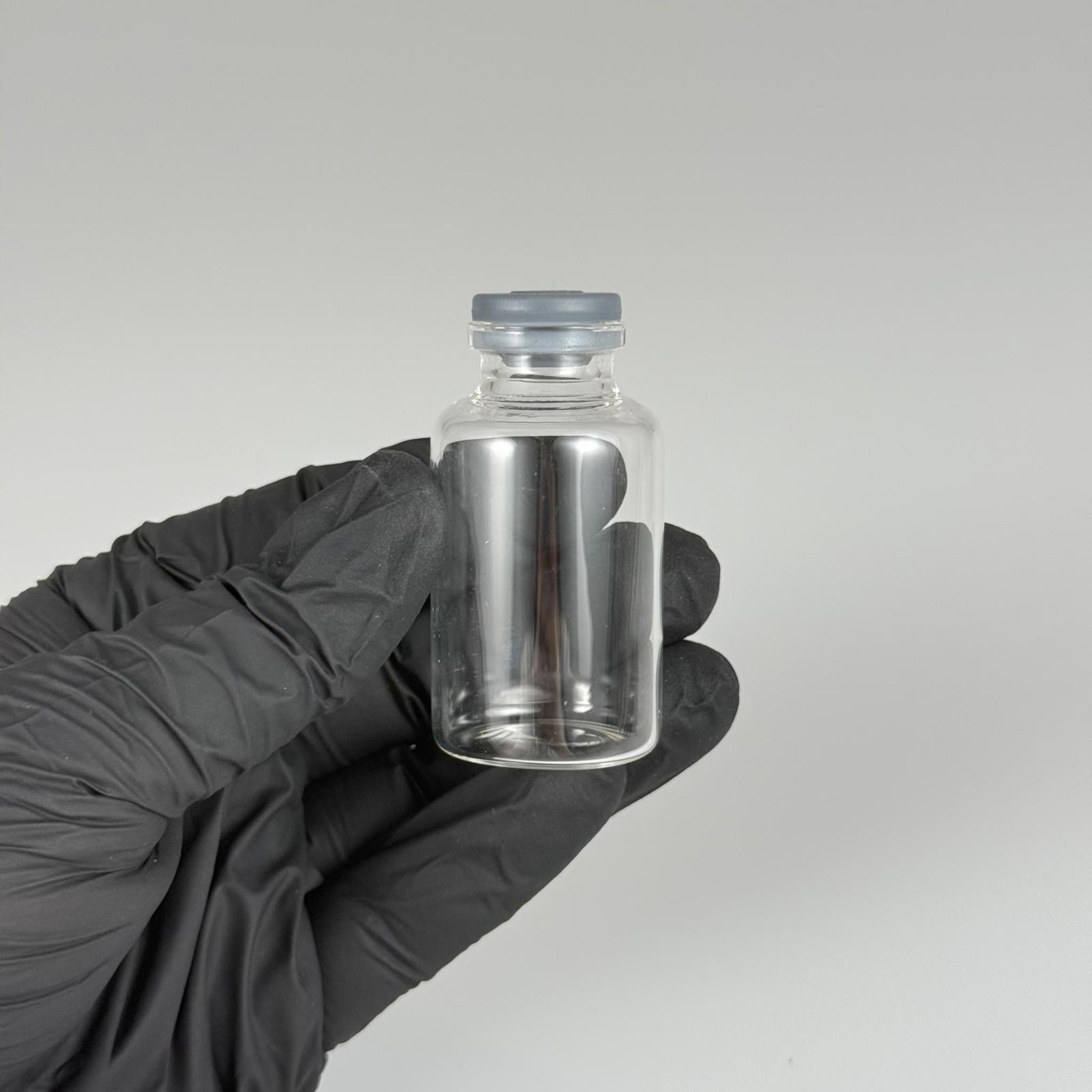 30x55 MM İNCE BOROSİLİKAT FLAKON CAM ŞİŞE 25 ML + BUTİL KAUÇUK TIPA 20 MM - ŞEFFAF CAM İLAÇ, ECZA, PENİSİLİN, MEDİKAL, LABORATUVAR, FARMASÖTİK ŞİŞELERİ
