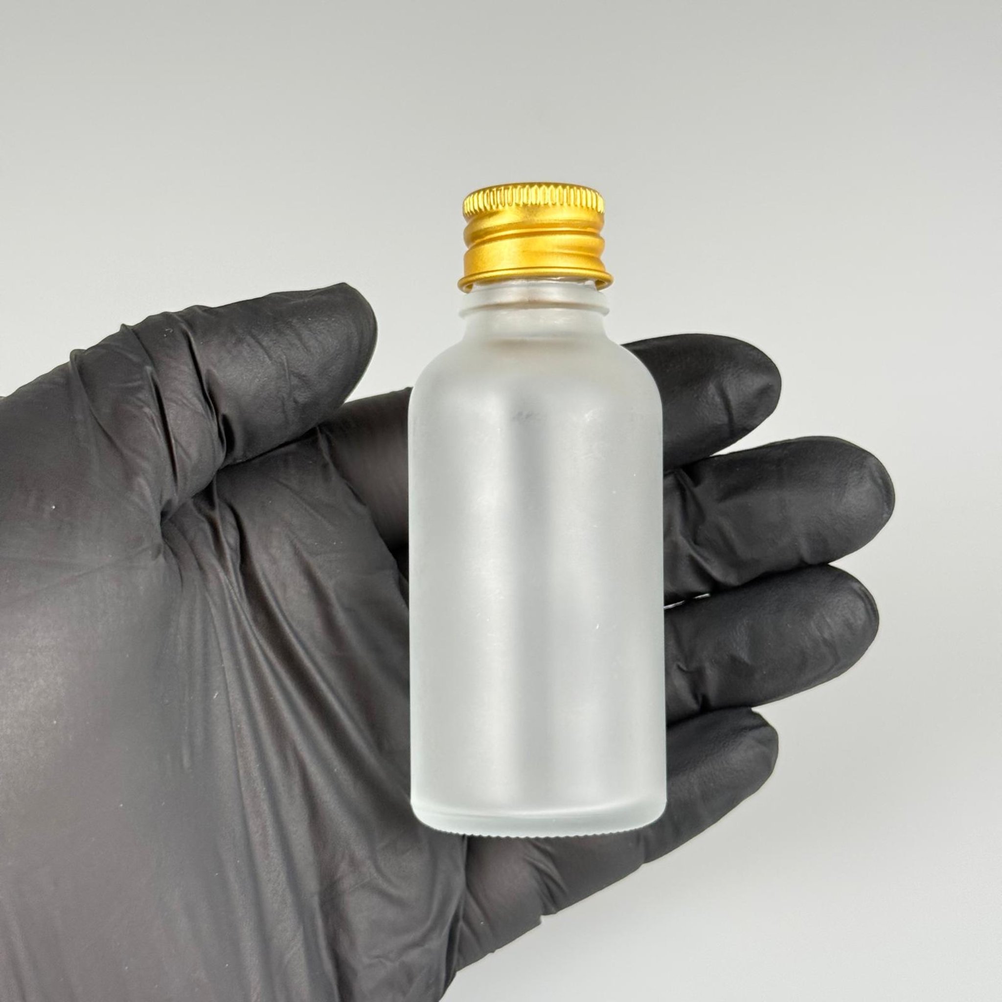 30 CC BUZLU CAM ŞİŞE + KÖPÜK CONTALI GOLD ALÜMİNYUM METAL KAPAKLI + KOLONYA TIPALI TAKIM - 30 ML BUZLU CAM ŞİŞE