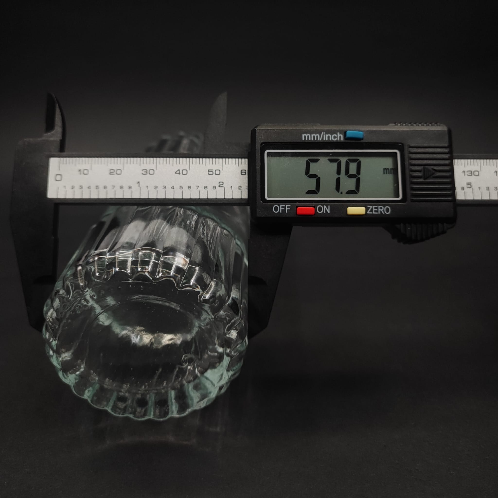 200 CC SİLİNDİR ZÜMRÜT MODEL CAM KOLONYA ŞİŞE - GOLD OSMANLI KAPAKLI + TIPALI - 200 ML ZÜMRÜT CAM KOLONYA ŞİŞELERİ