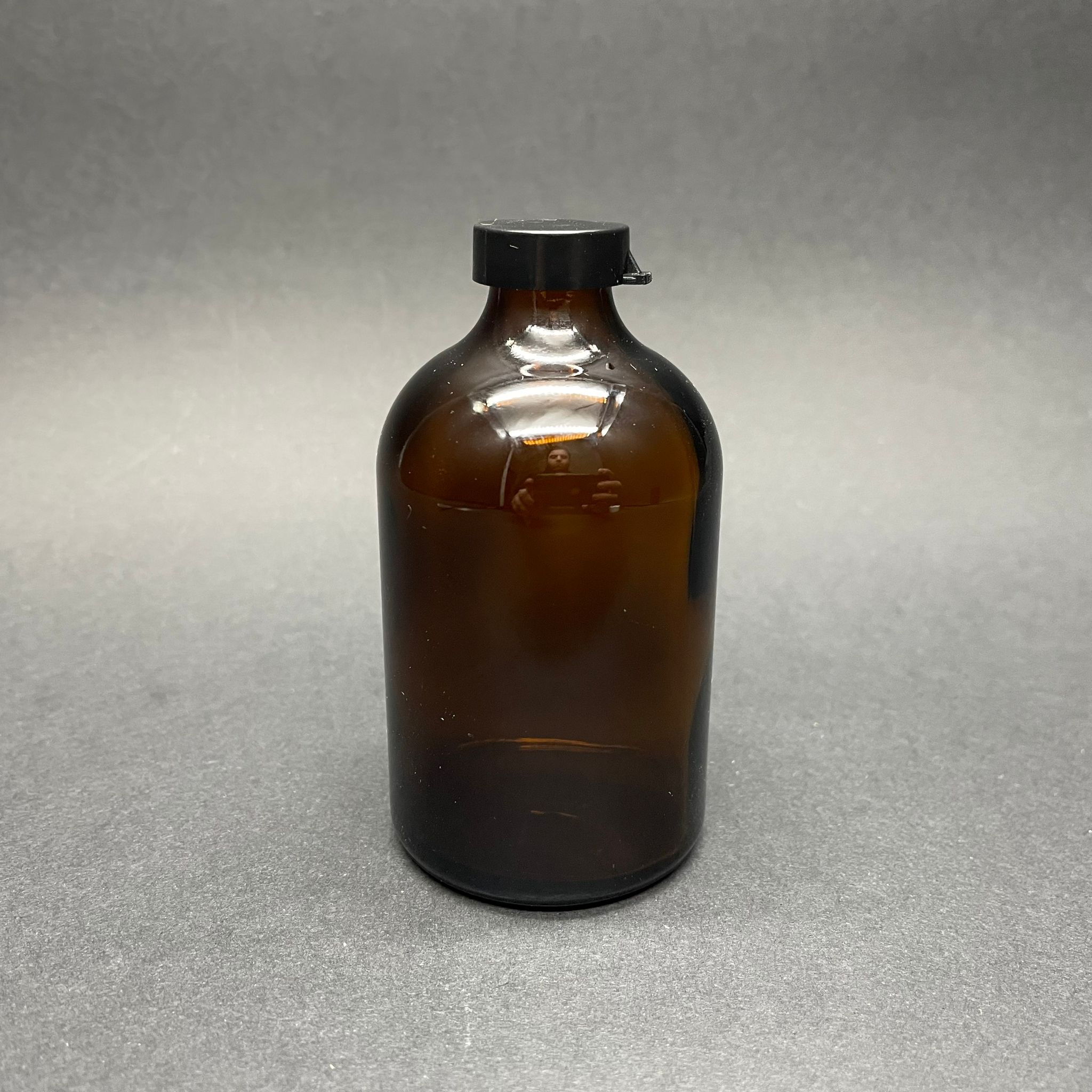 100 CC AMBER FLAKON PENİSİLİN ŞİŞESİ - SİYAH KAPAKLI - 100 ML KAPAKLI KAHVERENGİ CAM ŞİŞE - SIZDIRMAZ - ELLE KAPANIR