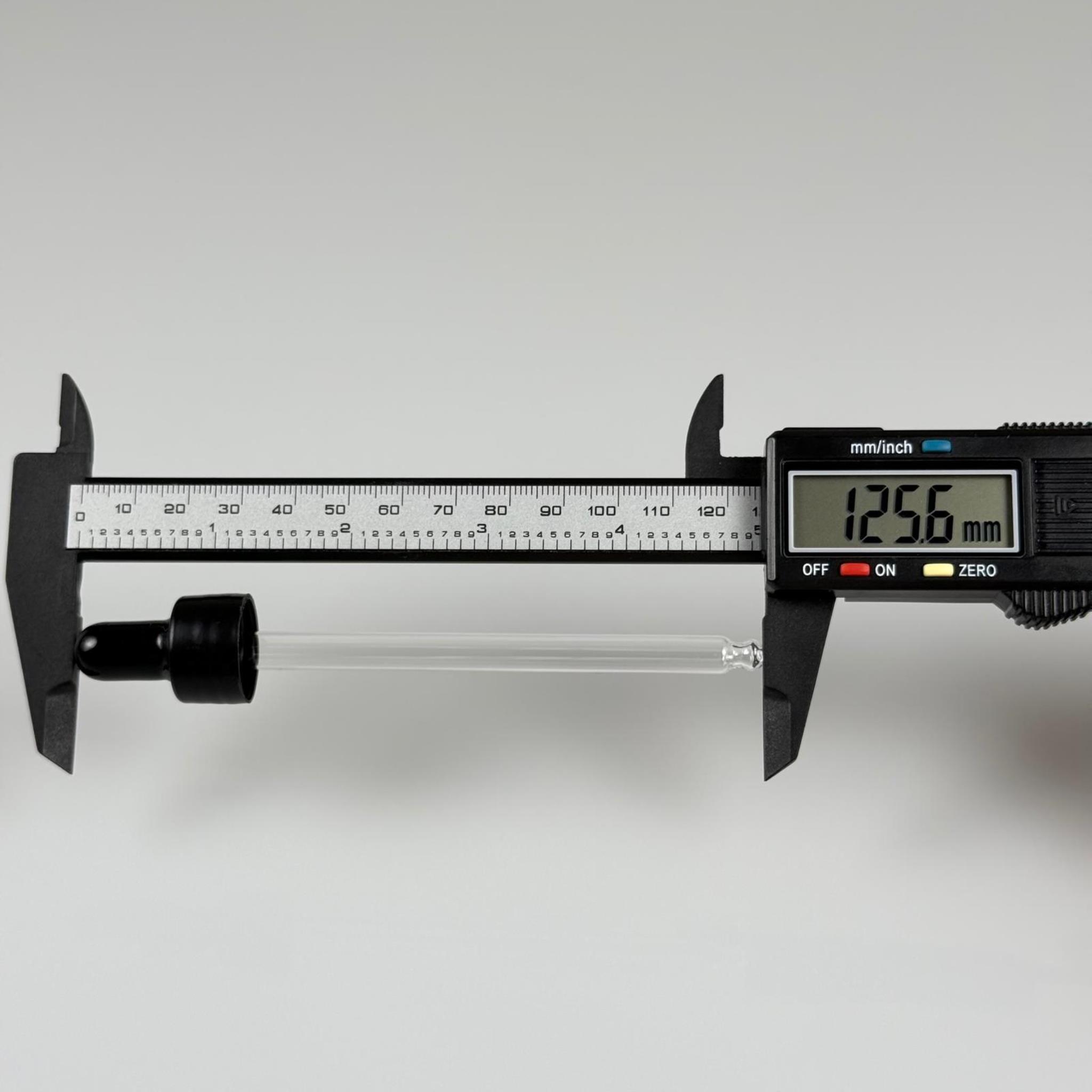 18 MM CAM DAMLALIKLI TAKIM - SİYAH EMZİK +  DELİKLİ PLASTİK DÜZ SİYAH KAPAK + 110 MM CAM PİPET
