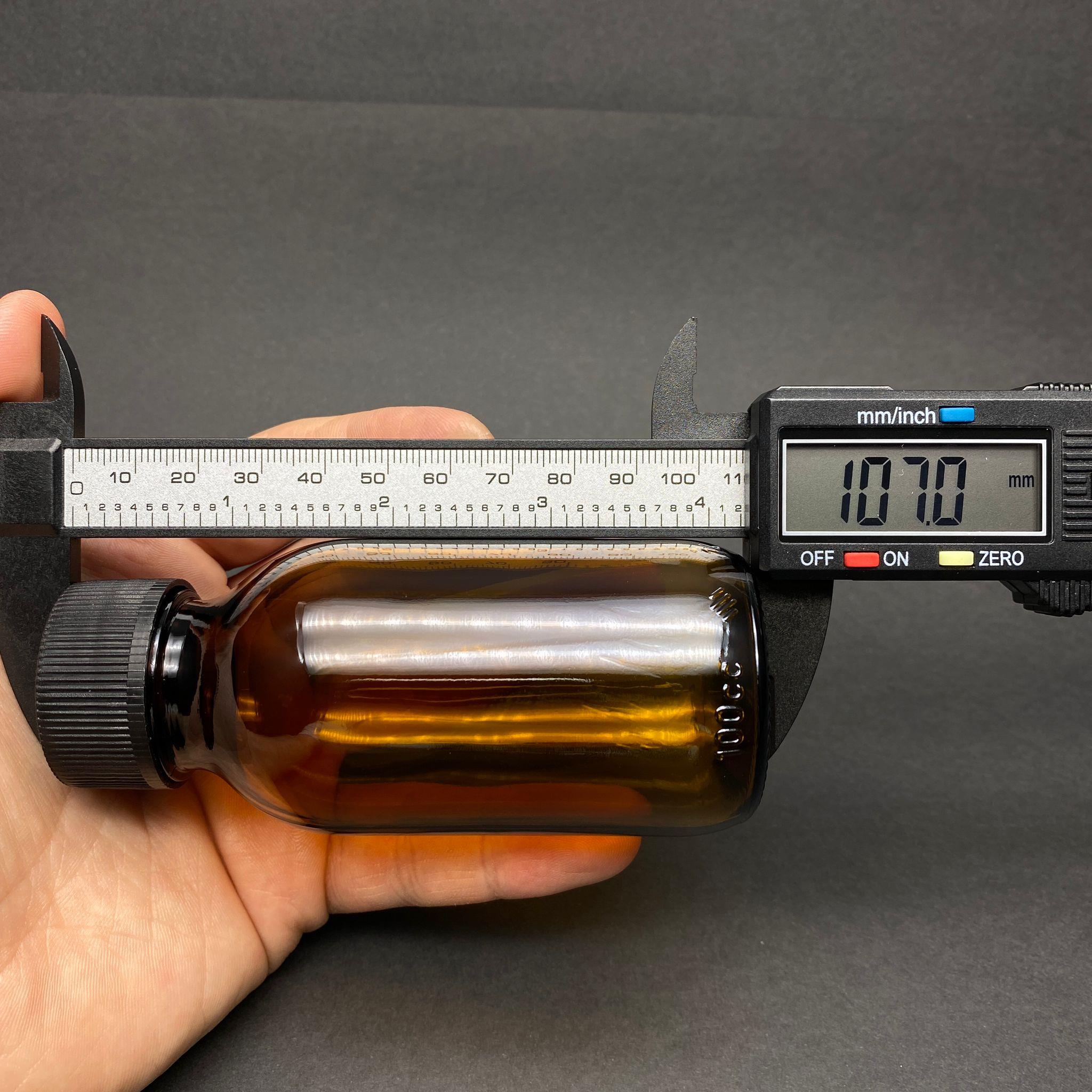 100 CC AMBER CAM ŞİŞE - SİYAH PLASTİK KAPAKLI - 100 ML KAHVERENGİ BOŞ ŞURUP ŞİŞESİ (AĞIZ ÇAPI 31 MM)