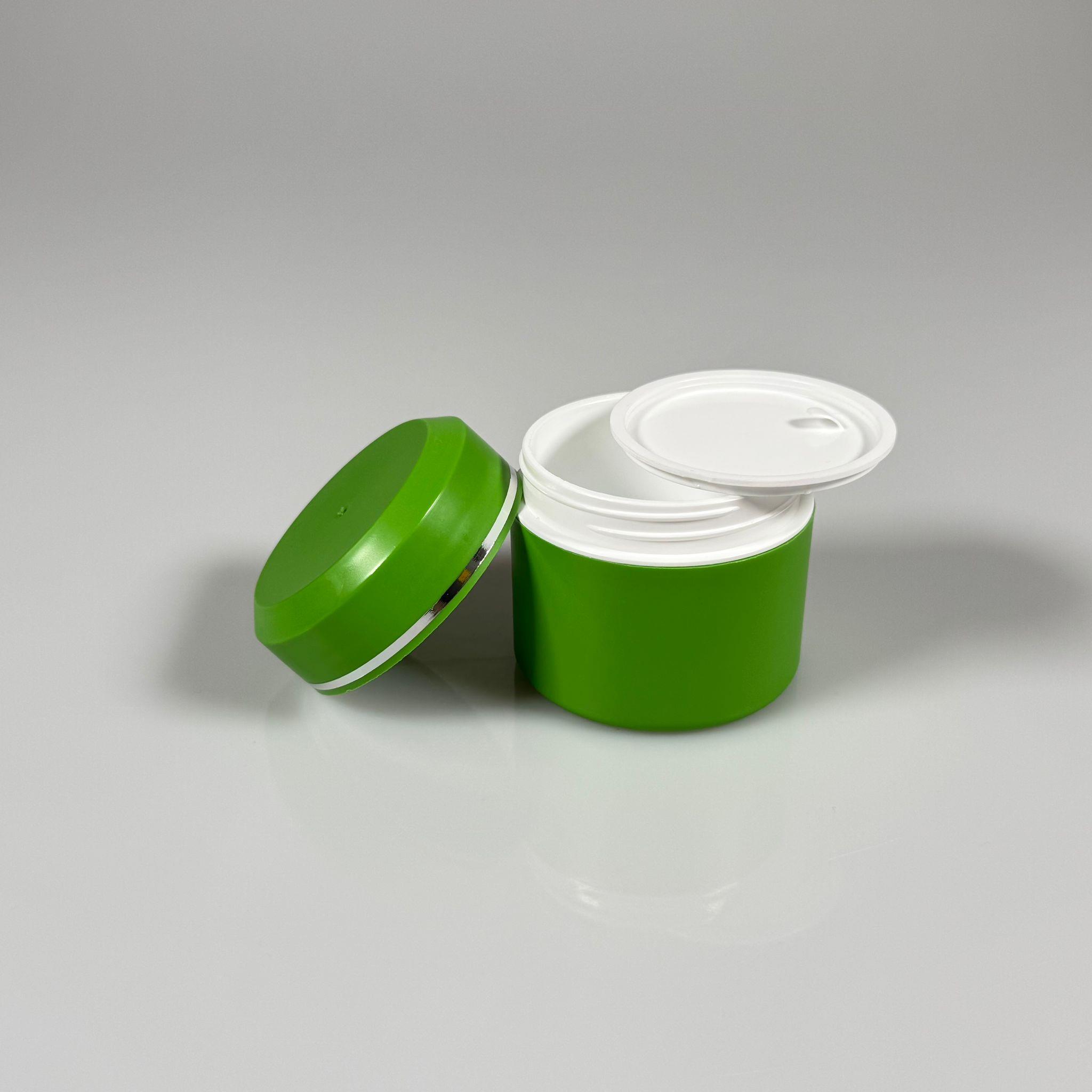 50 CC NOBEL KREM KAVANOZU - KAPAKLI - İÇ TIPALI - YEŞİL - GÜMÜŞ YALDIZLI KREM KUTUSU - KOZMETİK AMBALAJ