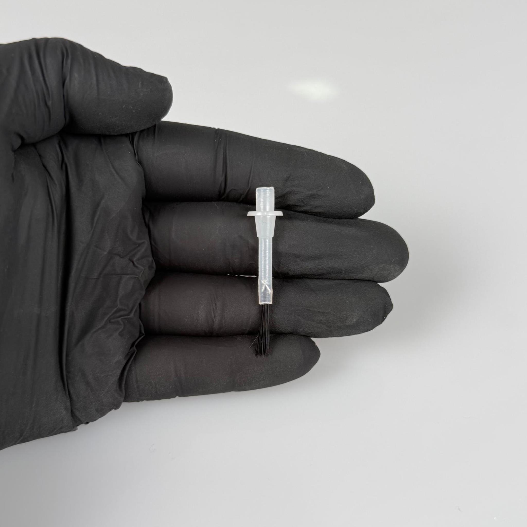 4,5 CM FIRÇA (18 MM İNCE MODEL KİLİTLİ KAPAK İLE UYUMLU, KAPAĞA TAKILARAK KULLANILIR)