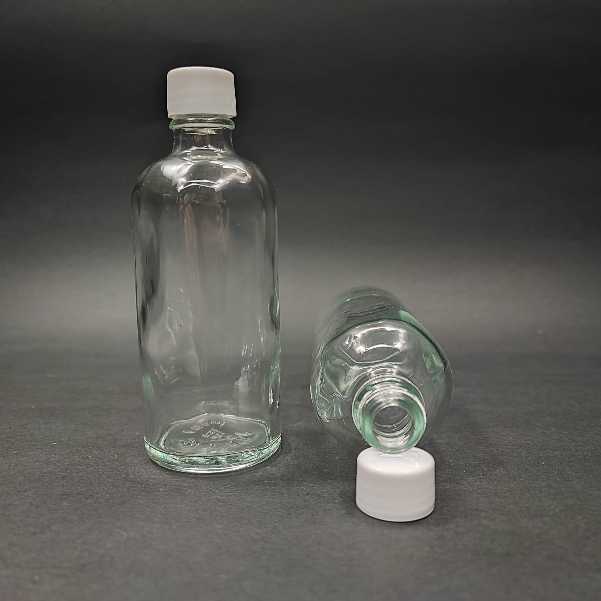 100 CC ŞEFFAF CAM ŞİŞE + KENDİNDEN CONTALI SIZDIRMAZ BEYAZ KAPAK - 100 ML KAPAKLI CAM ŞİŞE