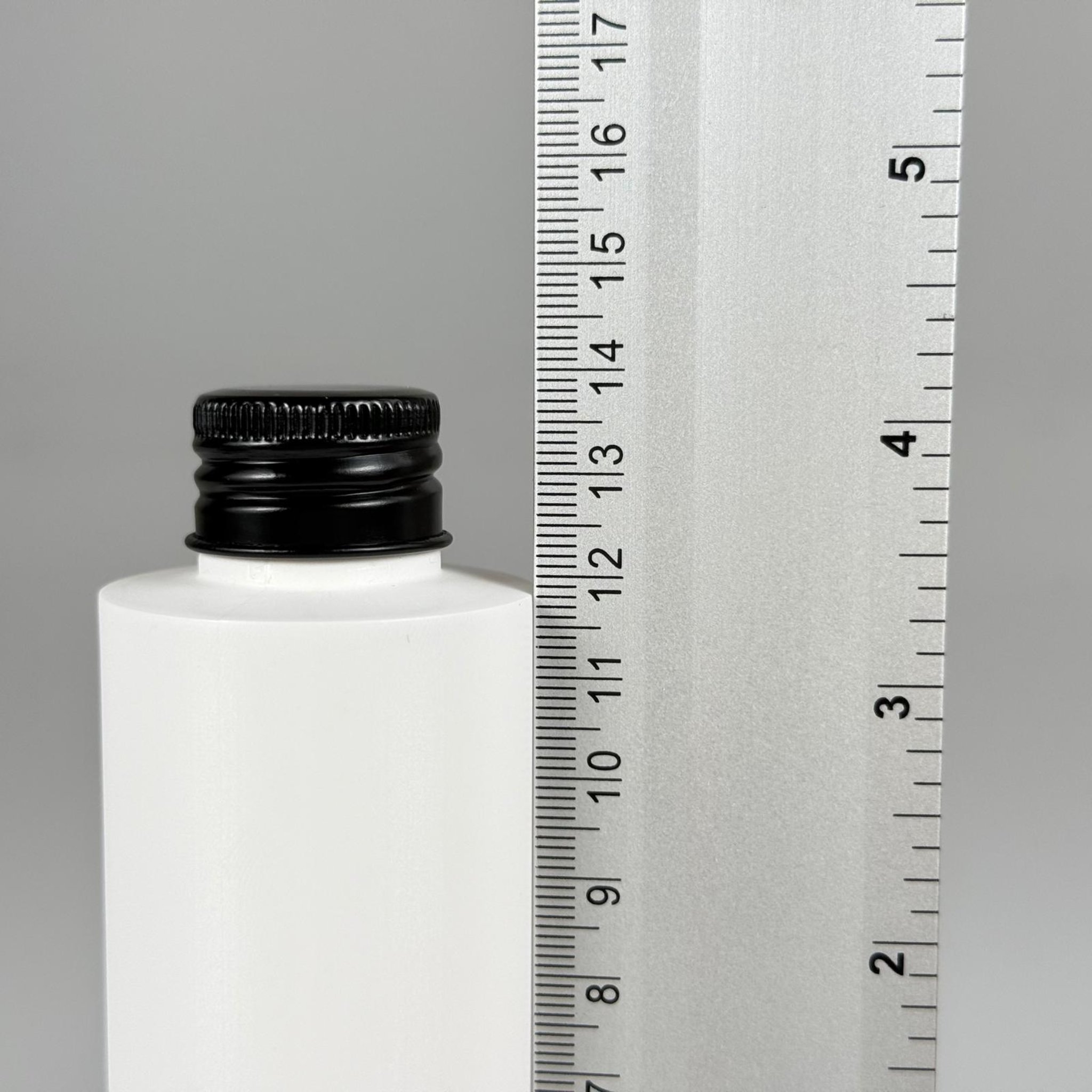 150 CC MAT BEYAZ SERT POLİETİLEN ASETON ŞİŞESİ (24 AĞIZ) + KÖPÜK CONTALI SİYAH METAL ALÜMİNYUM KAPAK + KOLONYA TIPALI TAKIM - 150 ML KAPAKLI BEYAZ PLASTİK ŞİŞELER
