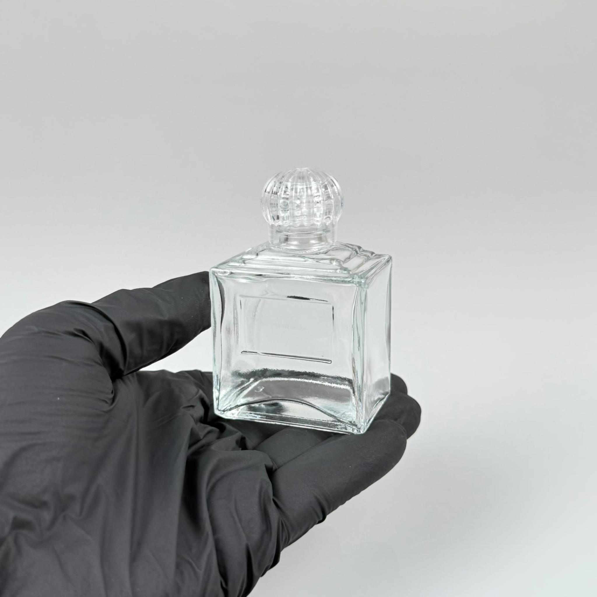 50 CC KÖŞELİ PRİZMA CAM ŞİŞE - KRİSTAL KAPAKLI KOLONYA TIPALI - 50 ML PRESTİJLİ ŞİŞE