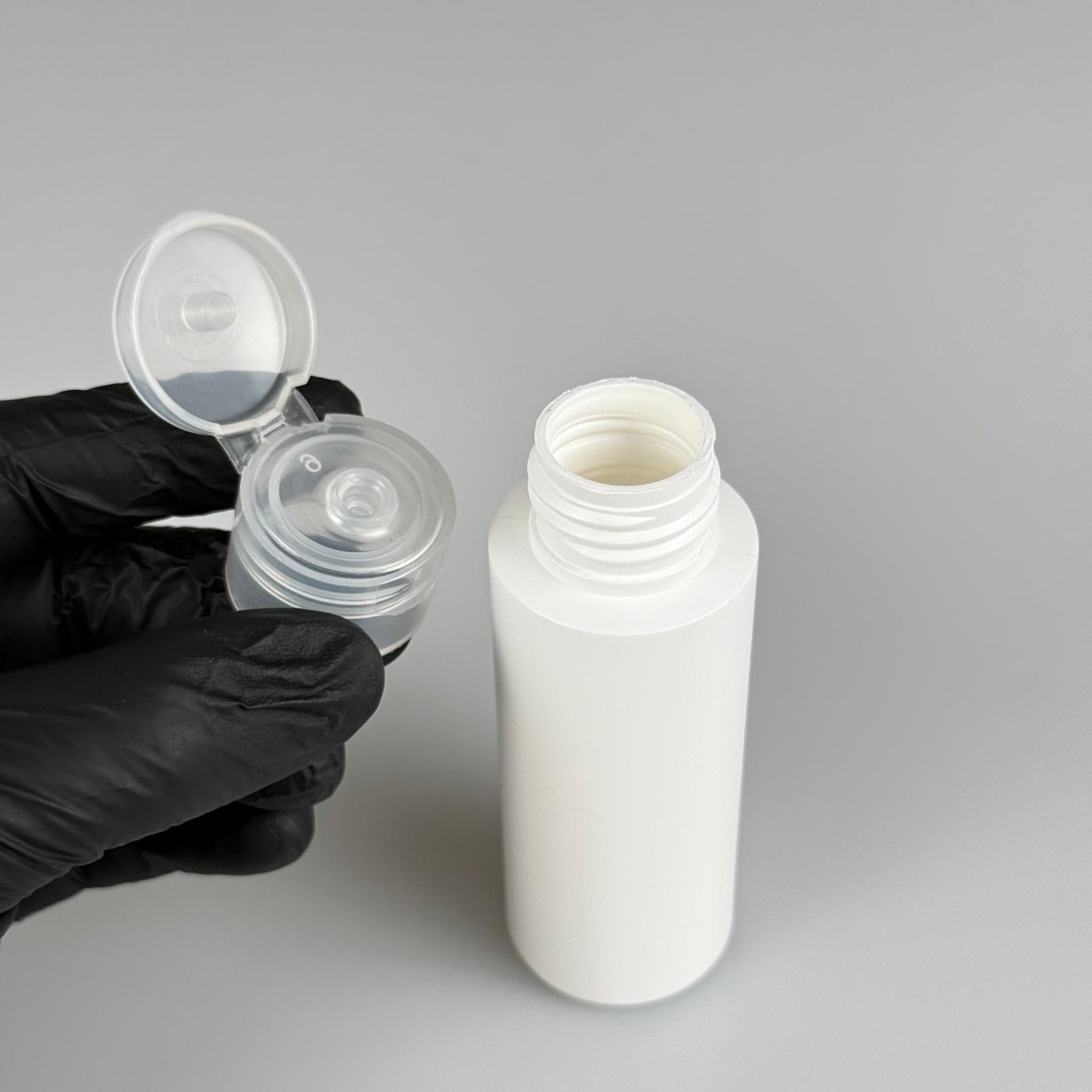 50 CC POLİETİLEN BEYAZ ŞİŞE - ŞEFFAF FLİP-TOP KAPAKLI TAKIM - 50 ML PLASTİK ŞİŞE