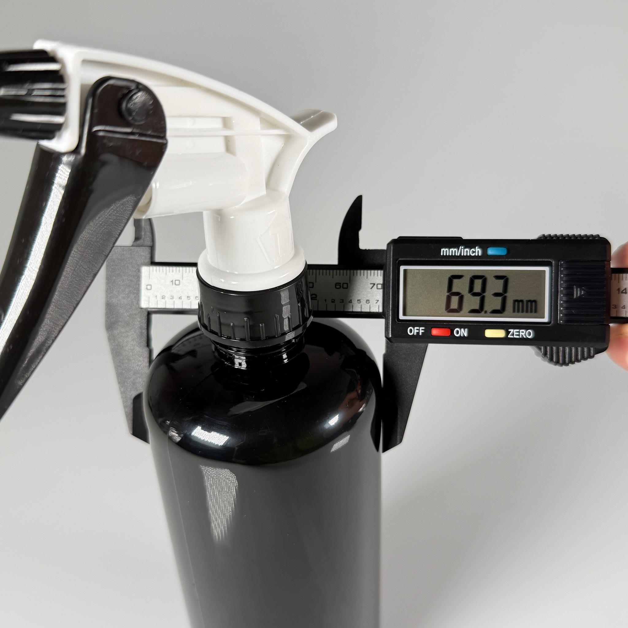 500 CC PET OTO BAKIM ŞİŞESİ - BÜYÜK SİYAH BEYAZ DOZAJLI KİMYASALA DAYANIKLI TRİGER TETİK SPREYLİ - 500 ML KİMYASALA DAYANIKLI PLASTİK ŞİŞE - 0,5 LT PET ŞİŞE - SİYAH OTO TEMİZLİK ŞİŞESİ