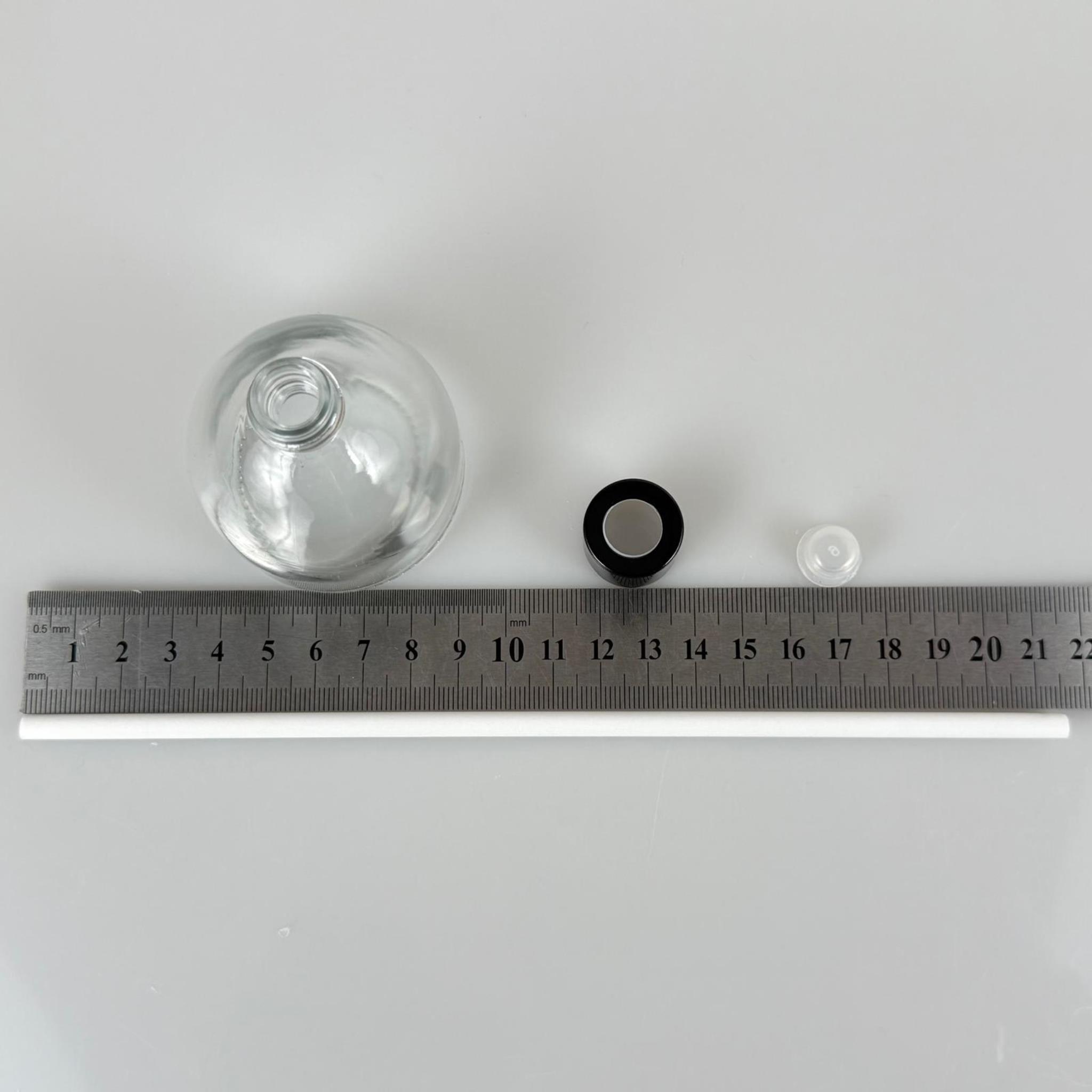 KUBBE MODEL CAM BAMBU ODA KOKUSU ŞİŞESİ + METAL SİYAH KAPAK + TIPA + KALIN BEYAZ FİBER BAMBU ÇUBUK - 50 ML SET TAKIM - HEDİYELİK PROMOSYON DİFFUSER ŞİŞELERİ