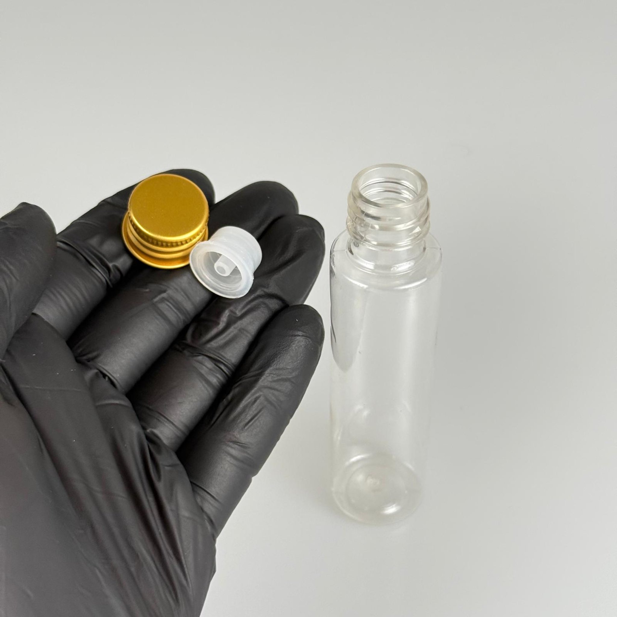 35 CC PET ŞİŞE - KÖPÜK CONTALI GOLD ALÜMİNYUM METAL KAPAKLI + DAMLALIKLI KOLONYA TIPALI TAKIM - 35 ML ŞEFFAF PET ŞİŞE