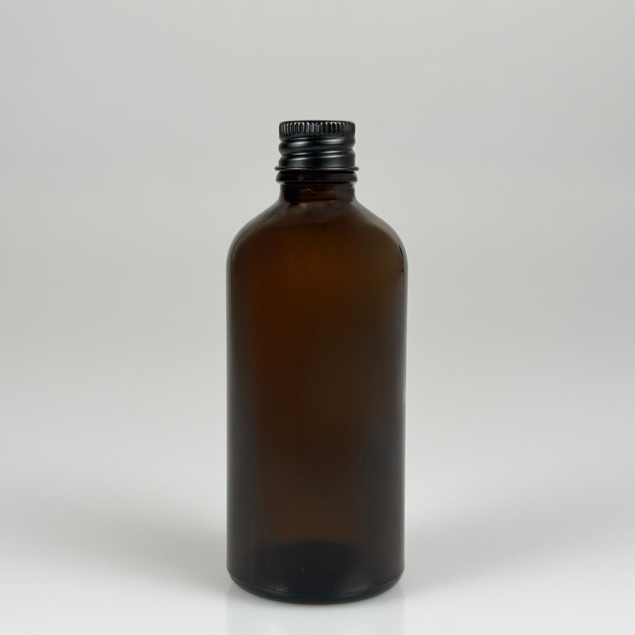 100 CC AMBER CAM ŞİŞE + KÖPÜK CONTALI SİYAH ALÜMİNYUM METAL KAPAKLI TAKIM - 100 ML KAHVERENGİ CAM ŞİŞE