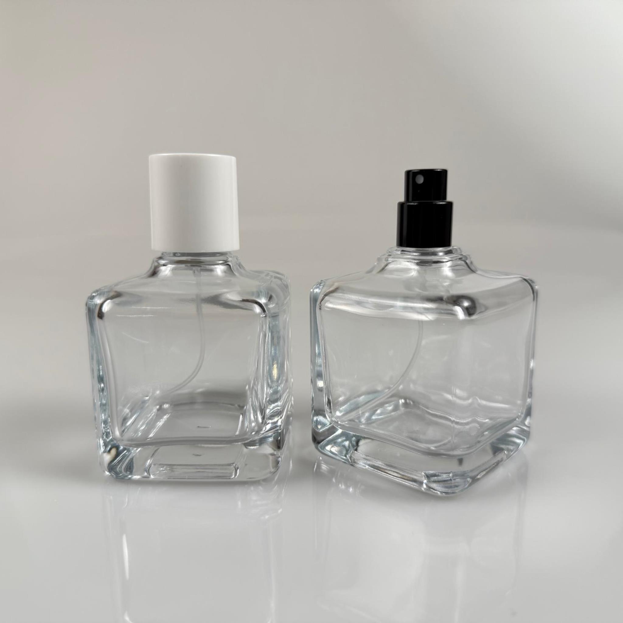 100 ML KARE MODEL LURA PARFÜM ŞİŞESİ - SİYAH METAL SPREYLİ + BEYAZ KAPAKLI (AĞIZ 15 MM GEÇME KOLAY KAPAMA)