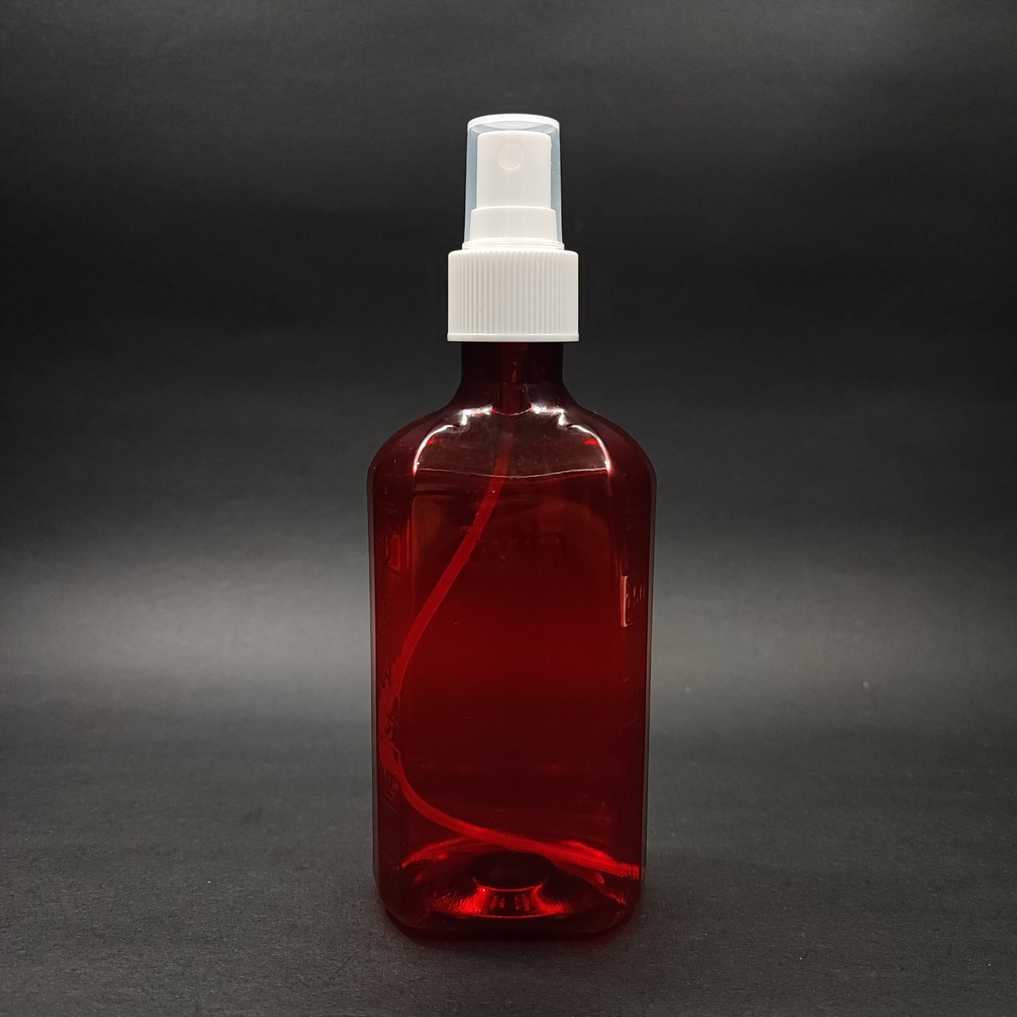 200 CC ÖLÇEKLİ PET ŞİŞE - BEYAZ PARMAK SPREYLİ - 200 ML VE OZ ÖLÇÜLÜ KIRMIZI PET ŞİŞE