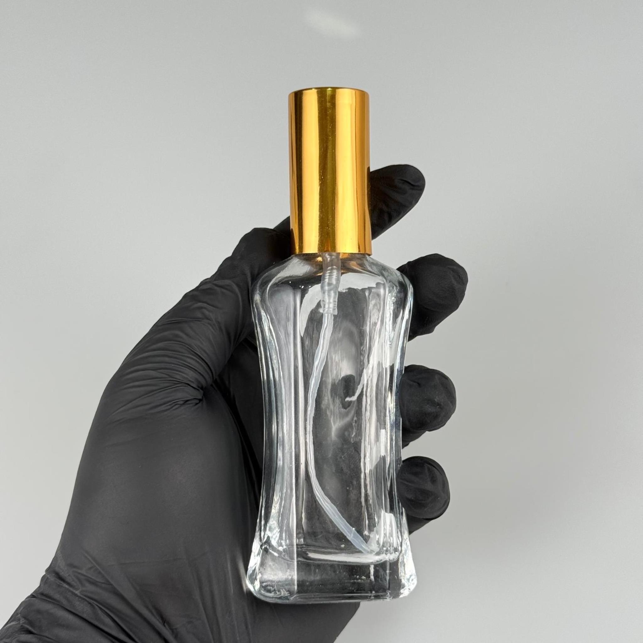 50 CC MİLANO MODEL CAM ŞİŞE - GOLD METAL KAPAK - SİYAH SPREYLİ - 50 ML LÜKS PARFÜM ŞİŞESİ (CAMIN KALINLIĞI İLE İLGİLİ +/- 5 ML TOLERANS OLABİLİR)