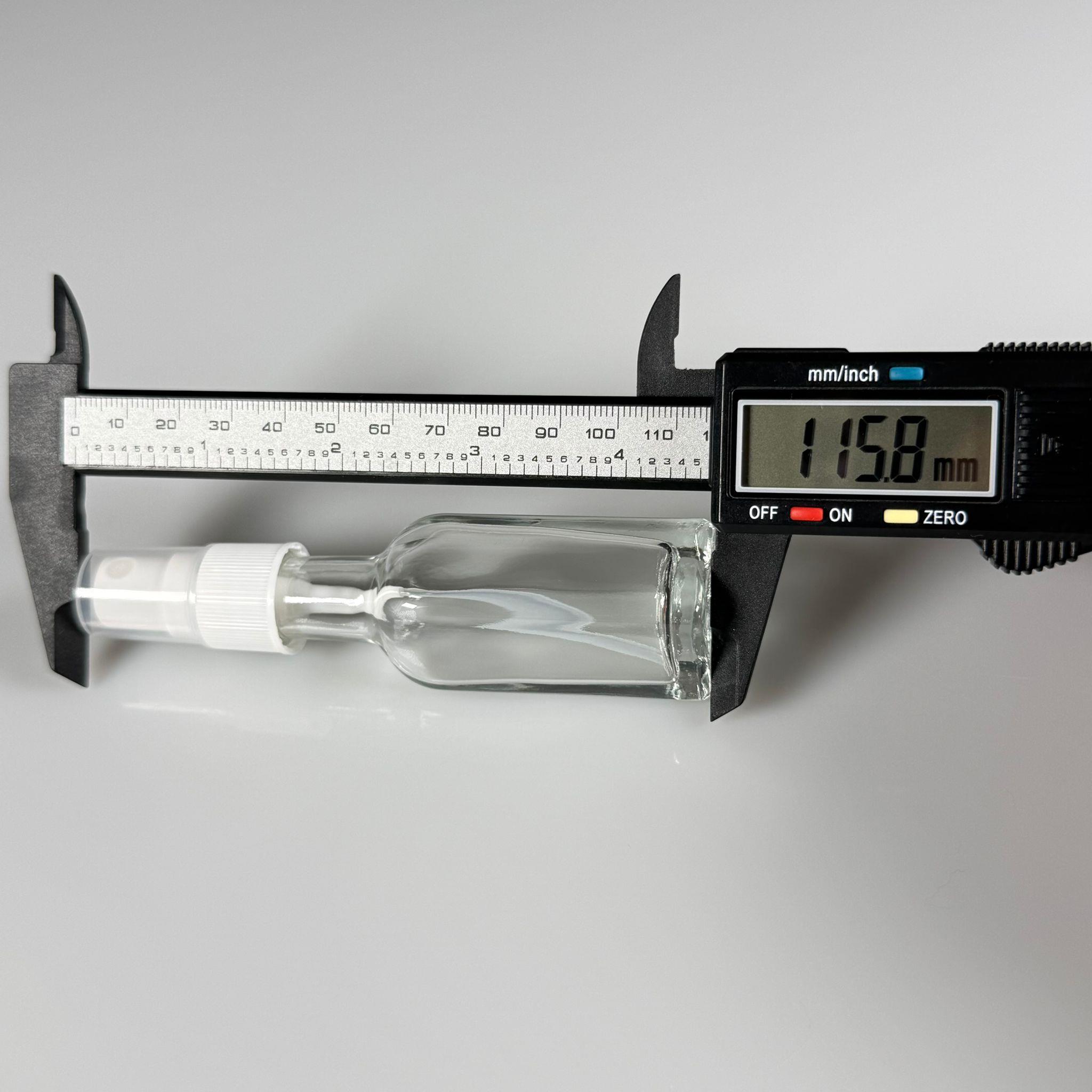 20 CC MARASKA KÖŞELİ SPREYLİ CAM ŞİŞE  - 20 ml kare cam şişe beyaz fısfıslı