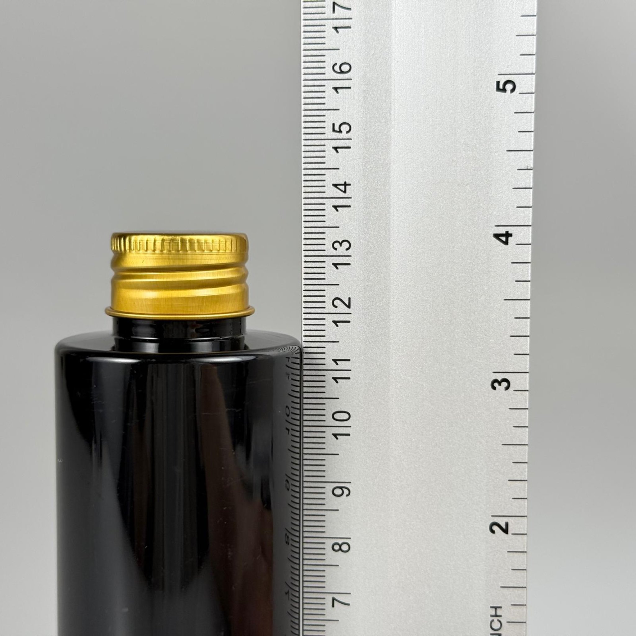 150 CC SİYAH SİLİNDİR MODEL PARLAK SERT PET ŞİŞE (24 AĞIZ) + KÖPÜK CONTALI GOLD METAL ALÜMİNYUM KAPAK TAKIM - 150 ML KAPAKLI SİYAH PET ŞİŞELER