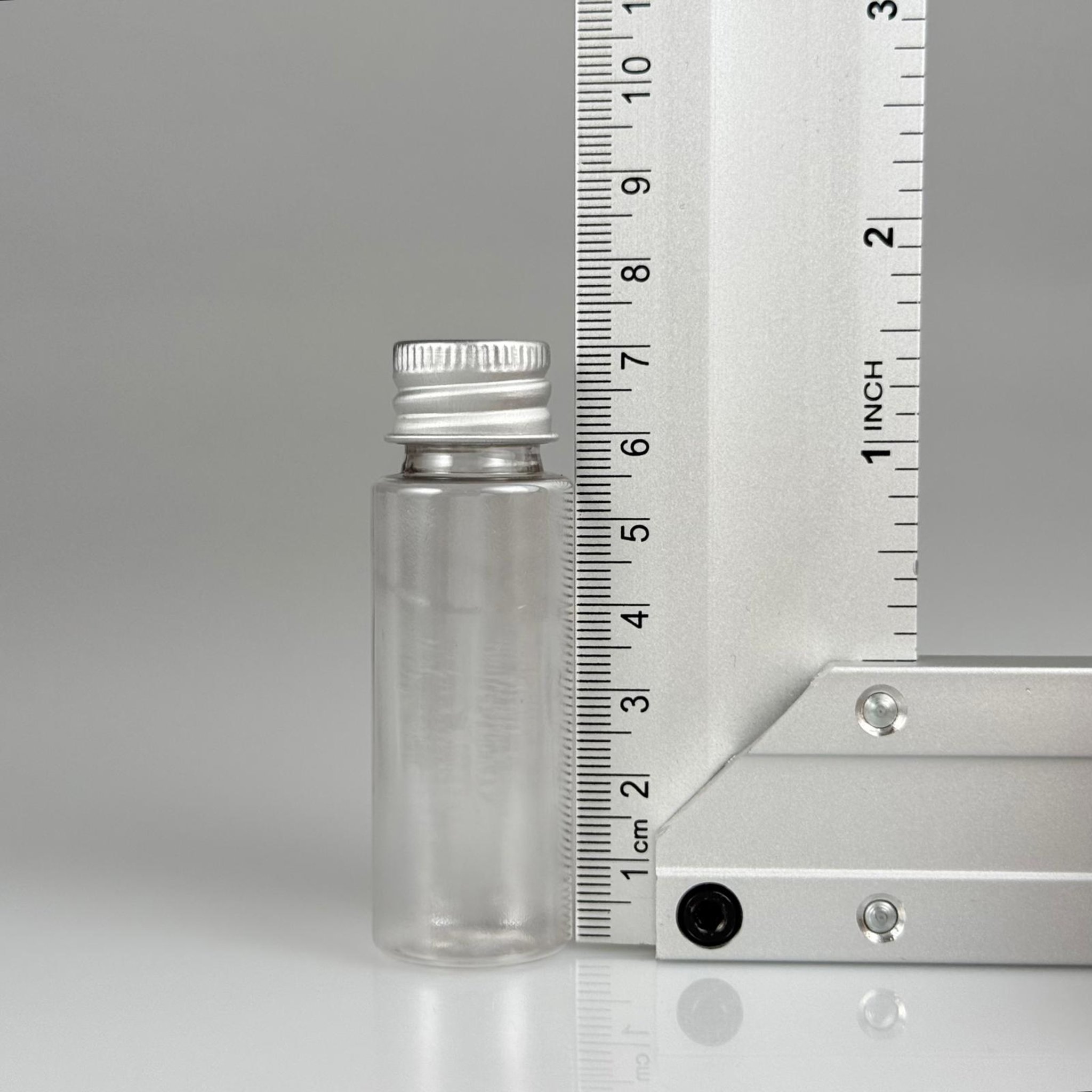20 CC ŞEFFAF PET SHOT ŞİŞE - KÖPÜK CONTALI GÜMÜŞ ALÜMİNYUM METAL KAPAKLI TAKIM - 20 ML PLASTİK ŞİŞE