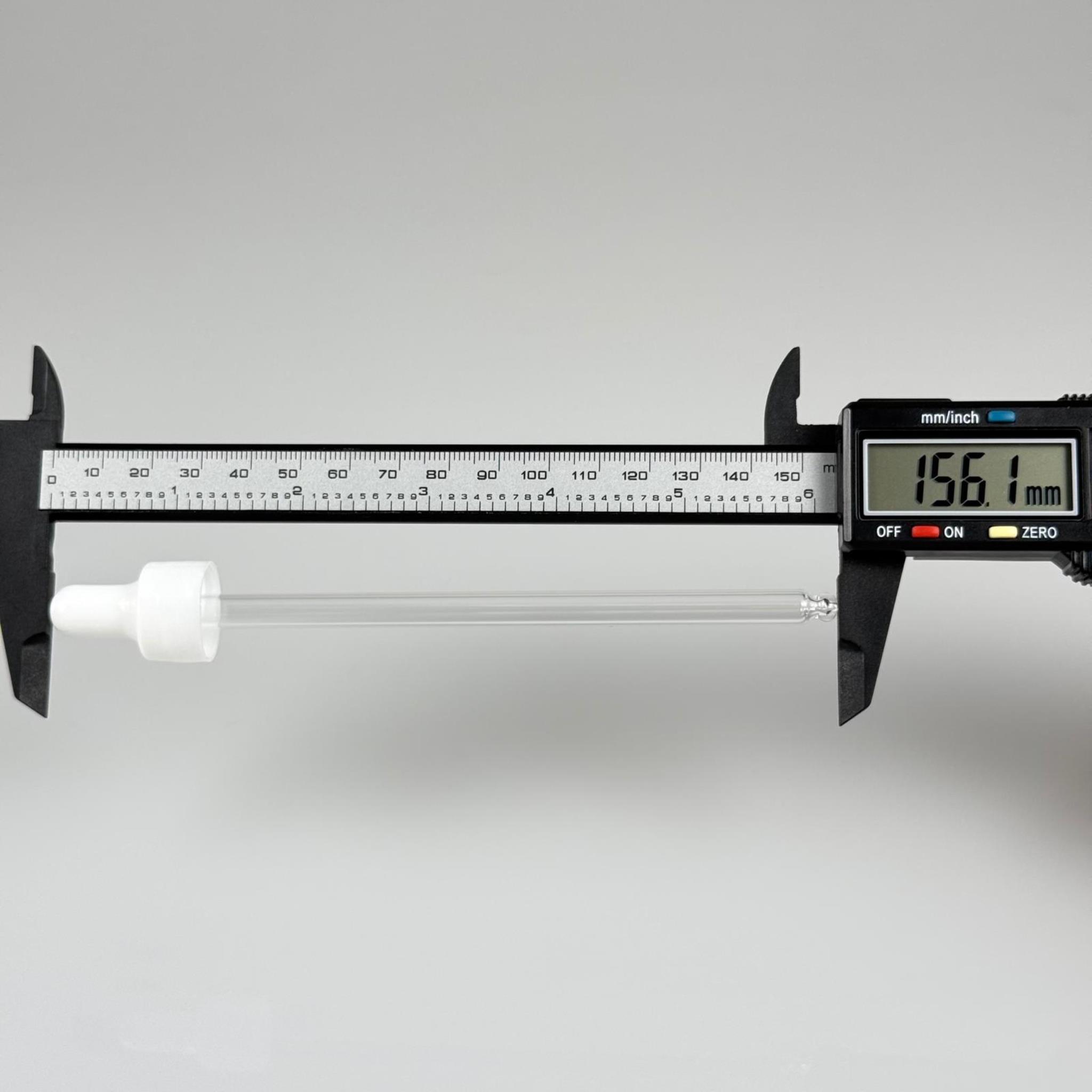 18 MM CAM DAMLALIKLI TAKIM - BEYAZ EMZİK +  DELİKLİ PLASTİK DÜZ BEYAZ KAPAK + 140 MM CAM PİPET