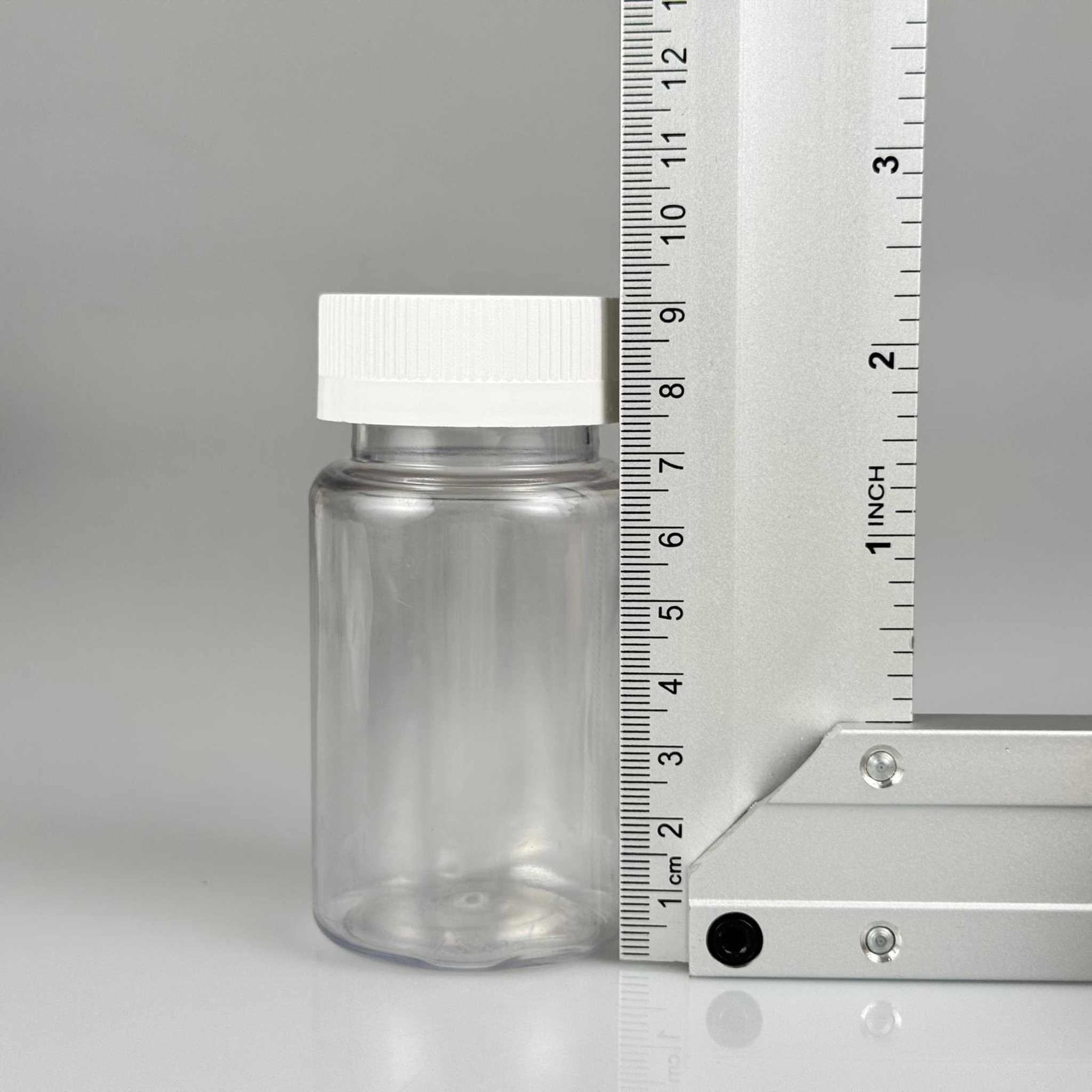 100 ML ÇOCUK KİLİT KAPAKLI TABLET ŞİŞESİ  - 100 CC ŞEFFAF PET KAVANOZ + 38 MM BEYAZ ÇOCUK KİLİTLİ KAPAK TAKIM -  KAPSÜL KUTUSU - İLAÇ ŞİŞESİ - MEDİKAL HAP ŞİŞESİ - FARMASÖTİK KAVANOZ